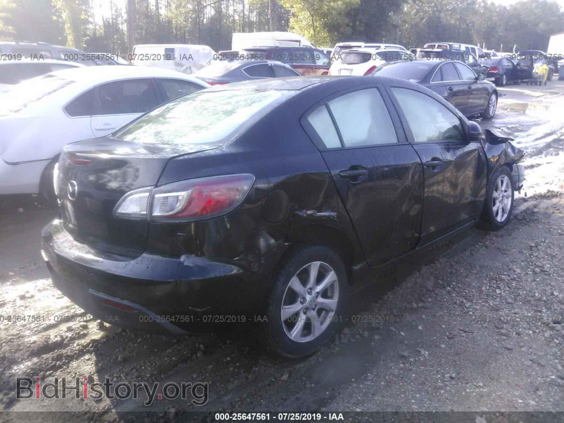 2011 MAZDA 3 - VIN: JM1BL1VF5B1498471 - Фото 4