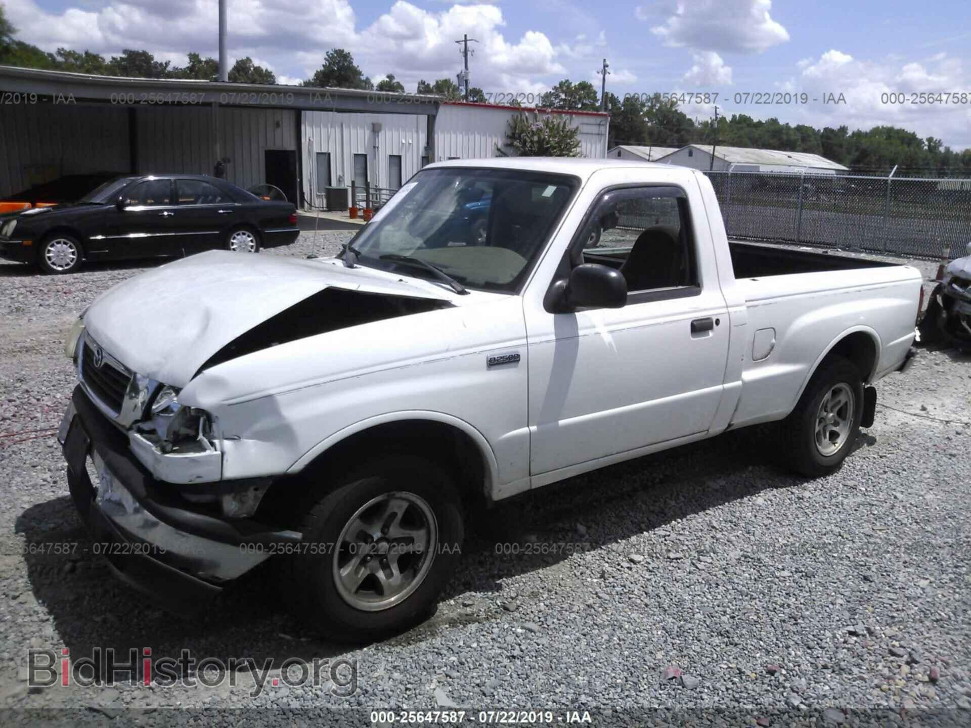 2000 MAZDA B2500 - VIN: 4F4YR12C2YTM27641 - Photo 2