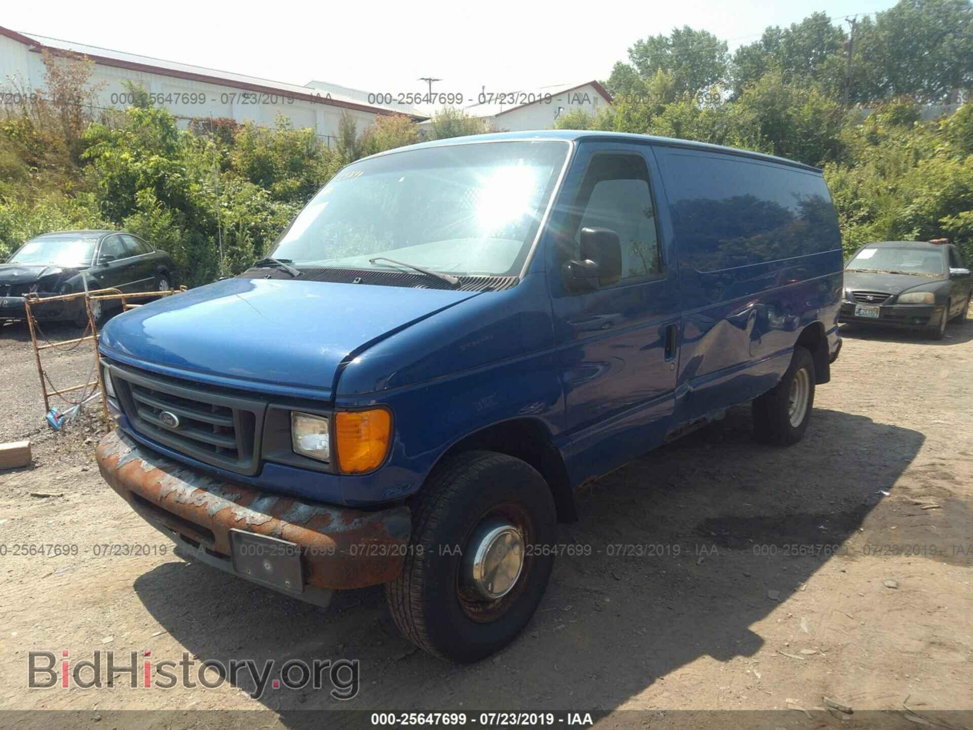 2004 FORD ECONOLINE - VIN: 1FTNE24W84HA63565 - Фото 2