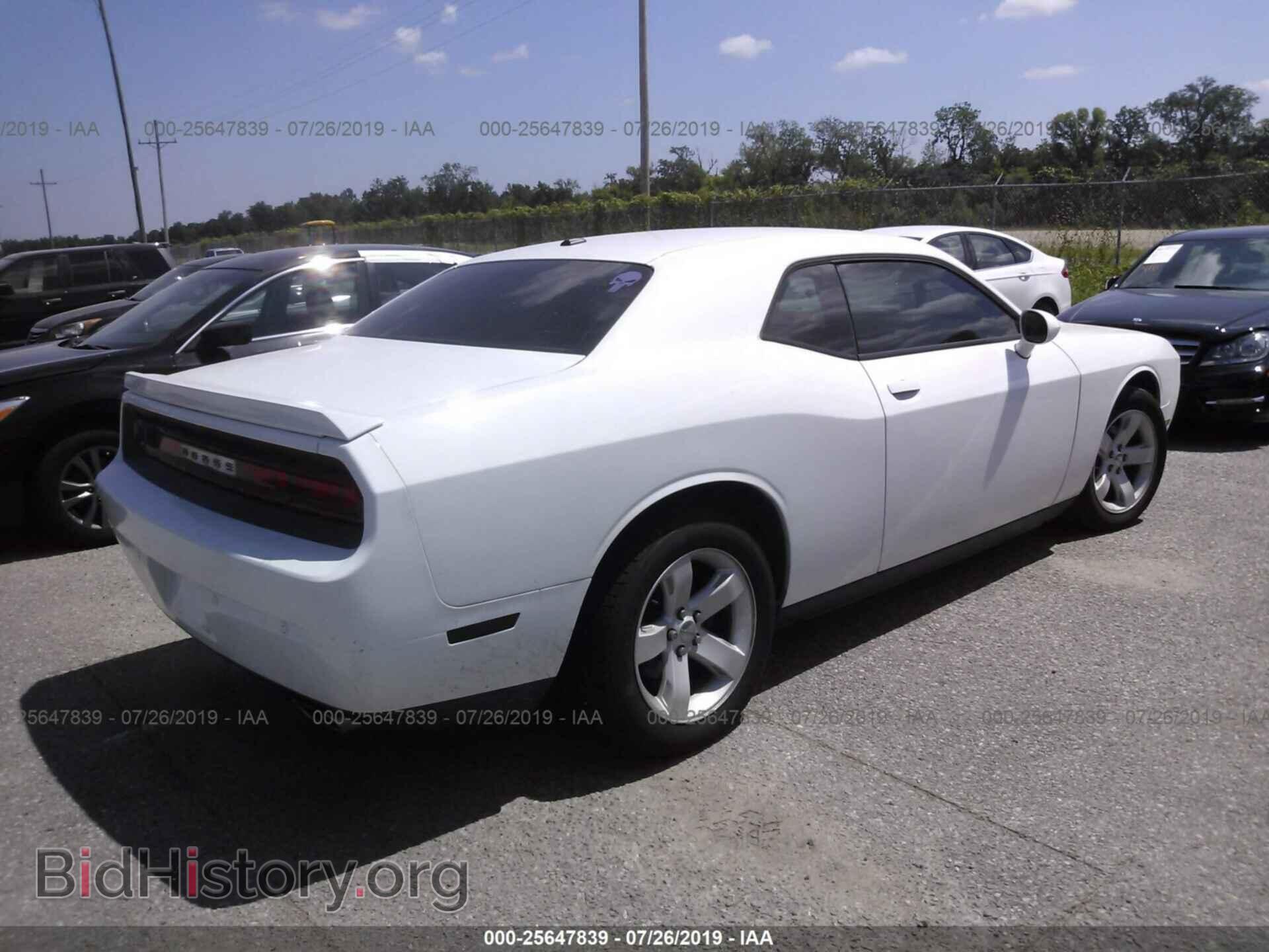 2014 DODGE CHALLENGER - VIN: 2C3CDYAG2EH302280 - Фото 4
