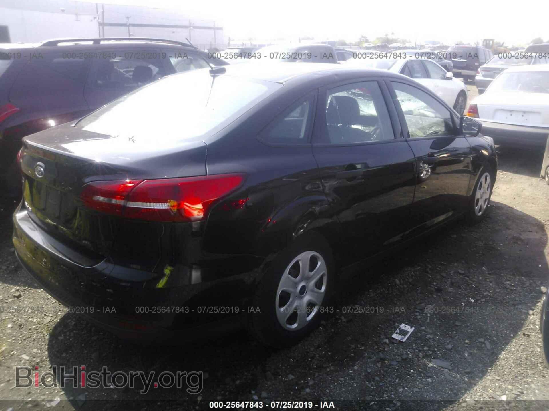 2016 FORD FOCUS - VIN: 1FADP3E21GL279059 - Photo 4