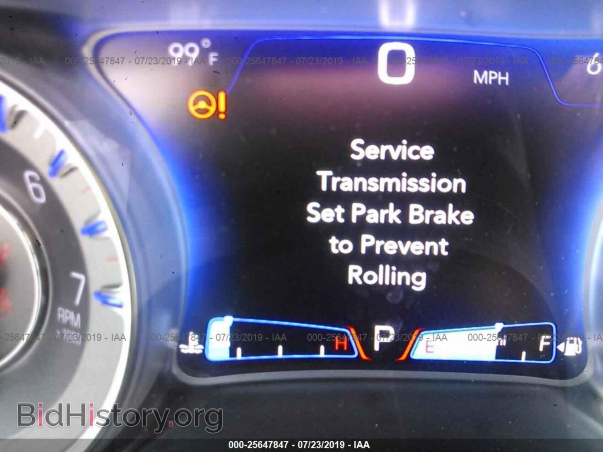2018 CHRYSLER 300 - VIN: 2C3CCAAG1JH319950 - Фото 7