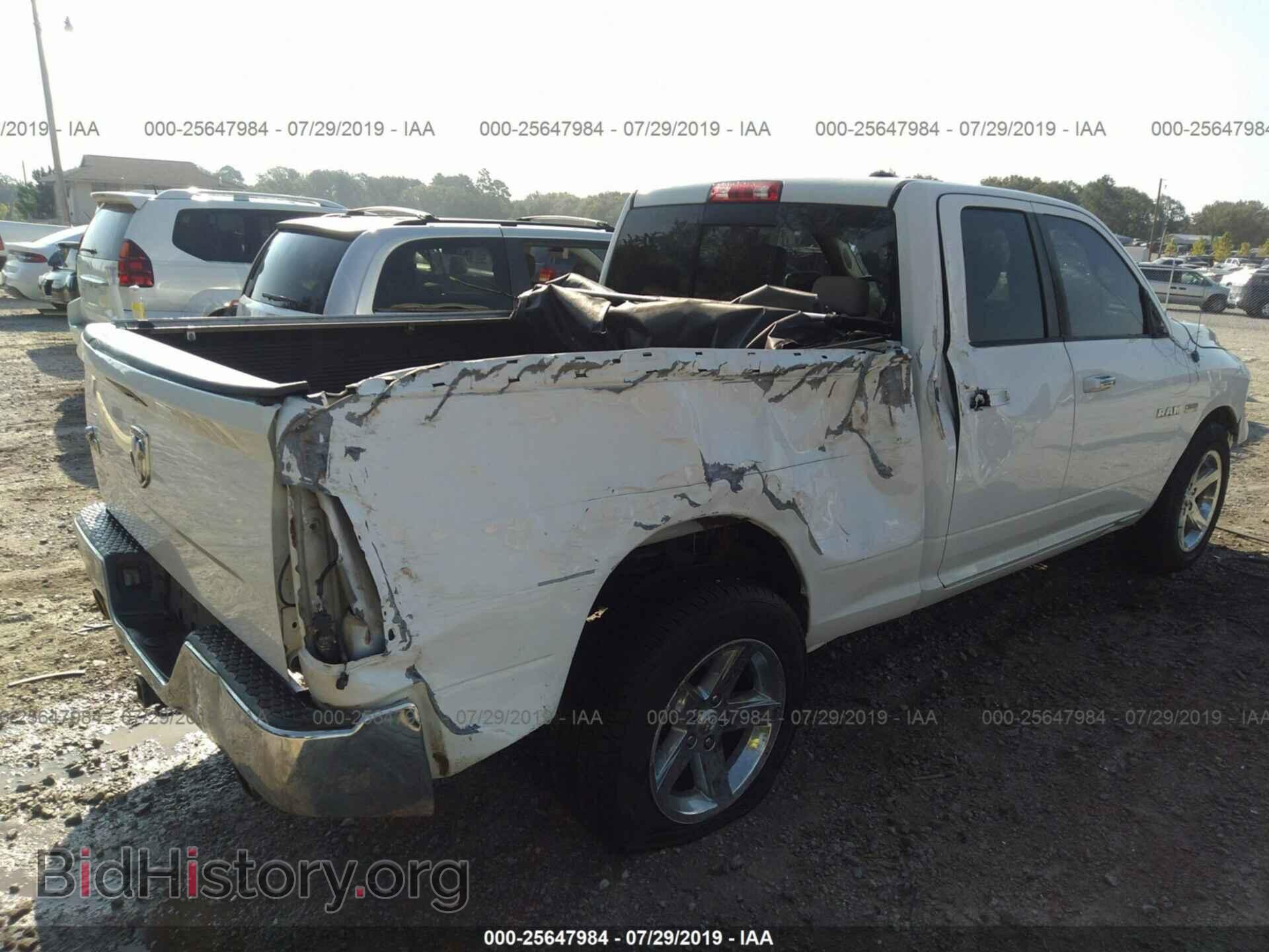 2010 DODGE RAM 1500 - VIN: 1D7RB1GT5AS248294 - Фото 4