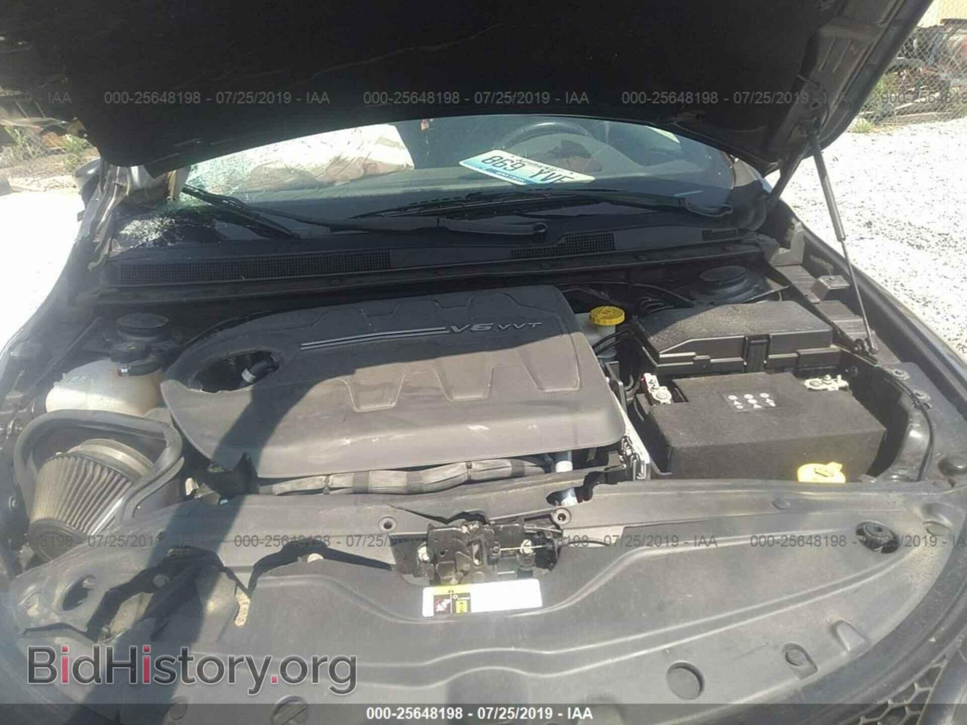 2016 CHRYSLER 200 - VIN: 1C3CCCDGXGN102520 - Photo 10