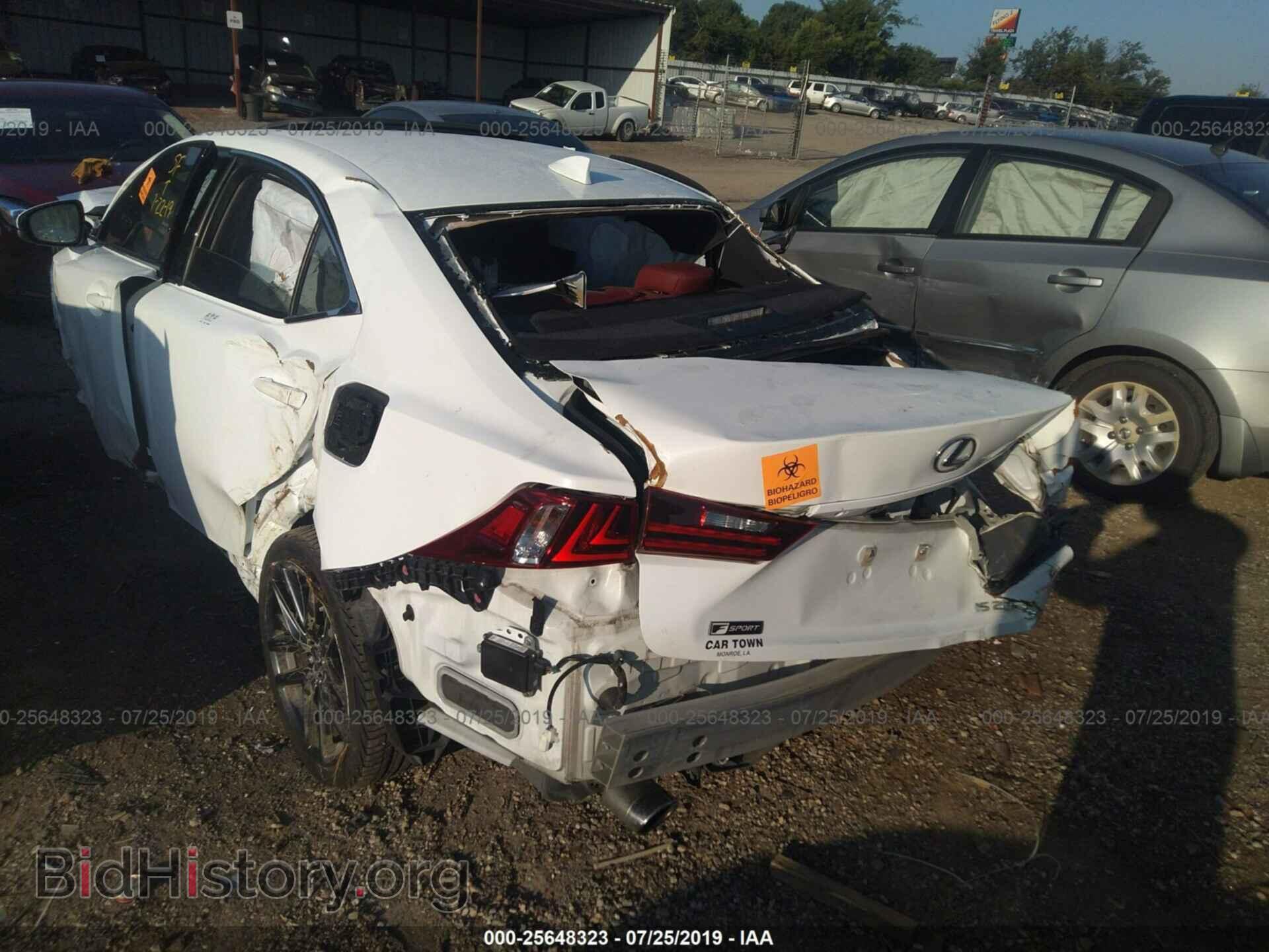 2016 LEXUS IS - VIN: JTHBA1D2XG5002986 - Photo 3
