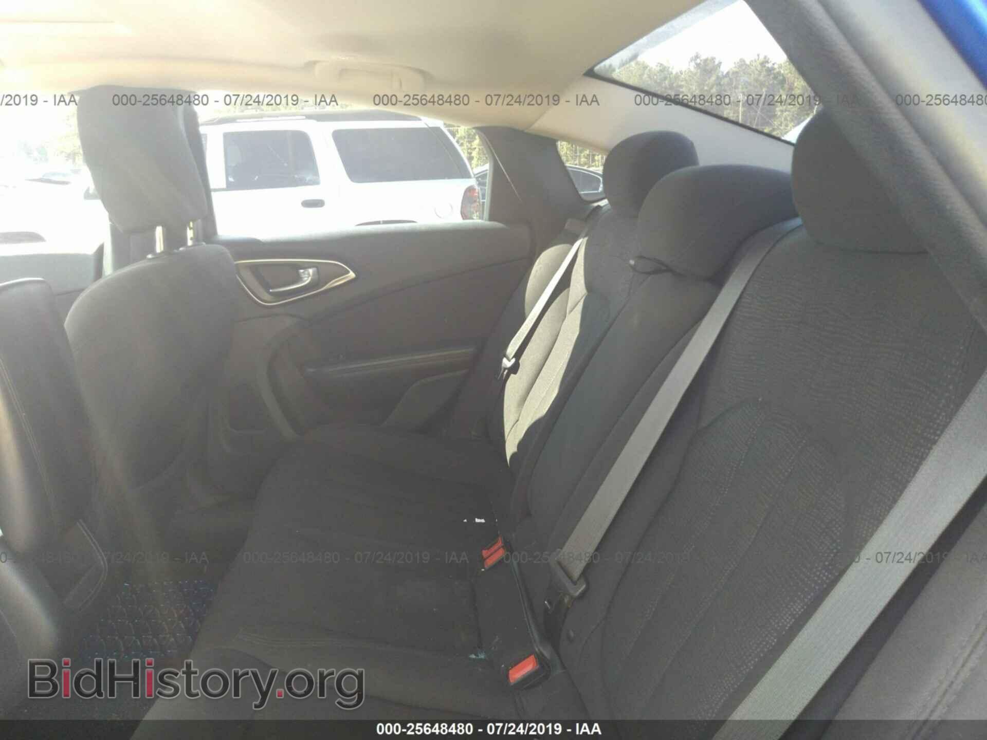 2015 CHRYSLER 200 - VIN: 1C3CCCAB2FN628941 - Photo 8