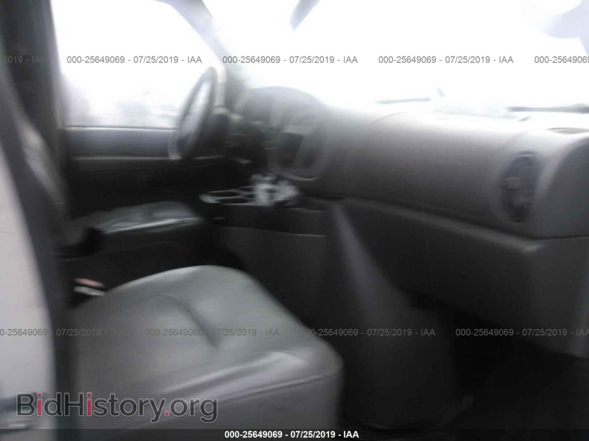 2006 FORD ECONOLINE - VIN: 1FTNE24W36HA59992 - Фото 5