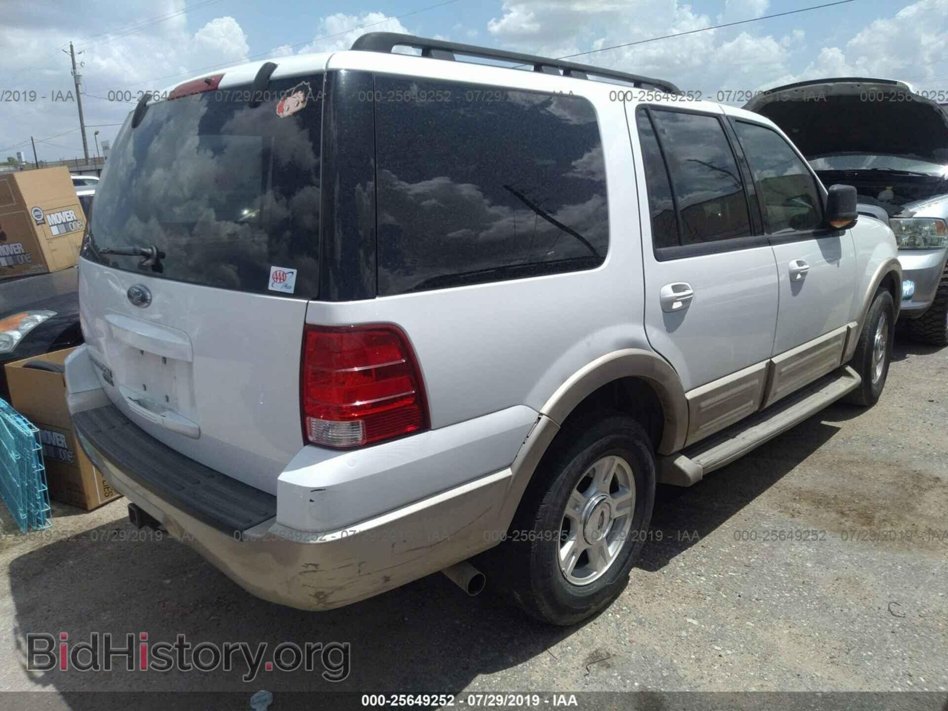 2005 FORD EXPEDITION - VIN: 1FMPU17515LA32161 - Фото 4