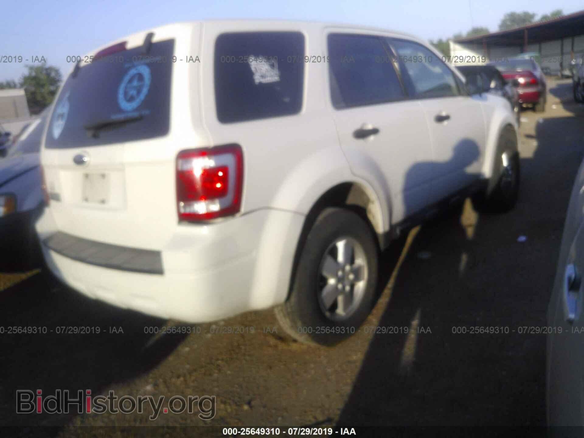 2009 FORD ESCAPE - VIN: 1FMCU02739KA38363 - Фото 4