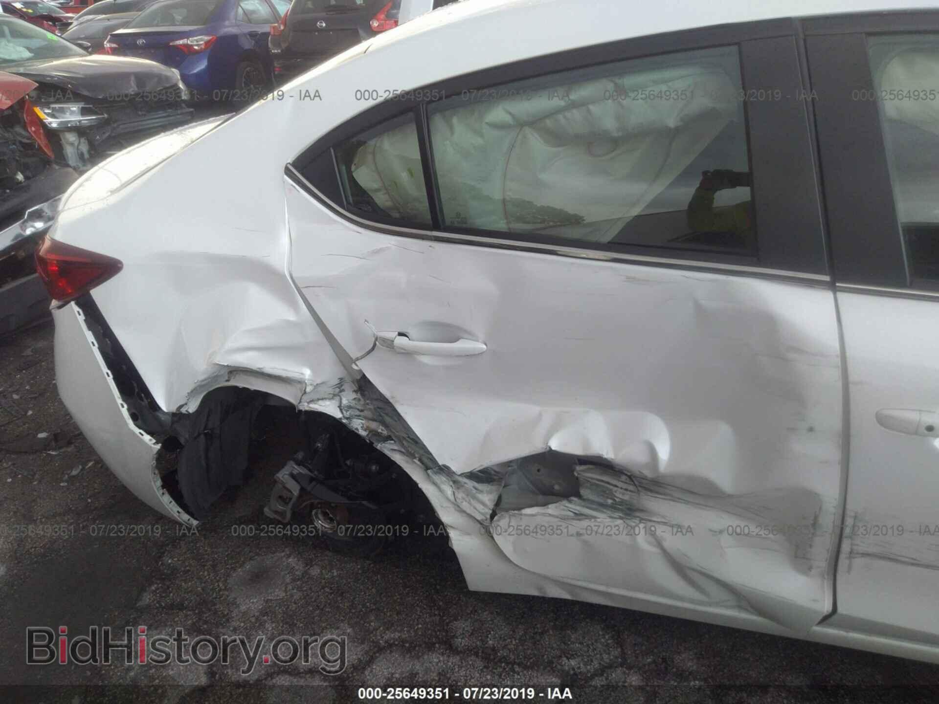 2018 MAZDA 3 - VIN: 3MZBN1V36JM247716 - Фото 6