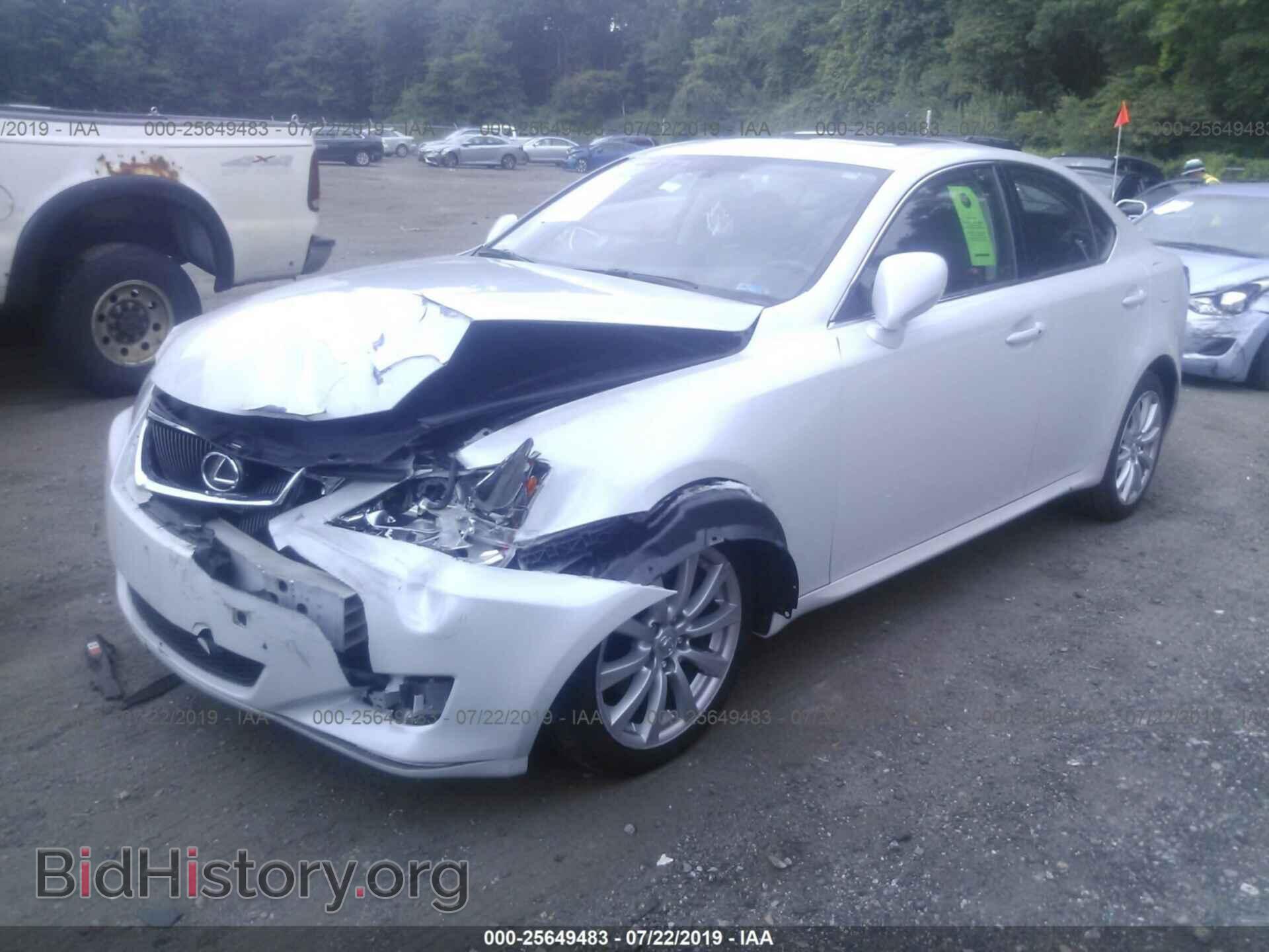 2007 LEXUS IS - VIN: JTHCK262472009177 - Photo 2