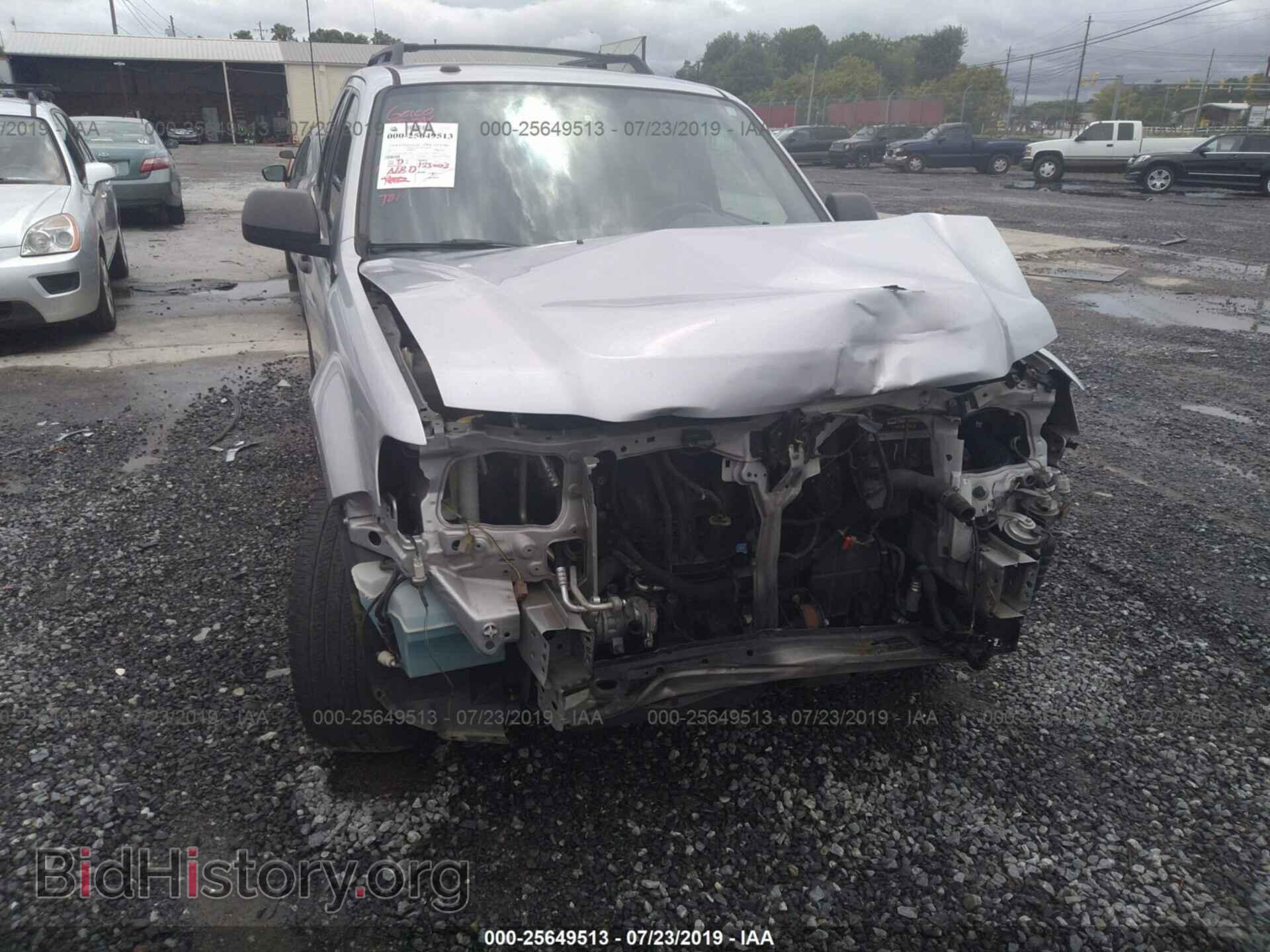 2011 FORD ESCAPE - VIN: 1FMCU9D71BKC17265 - Фото 6