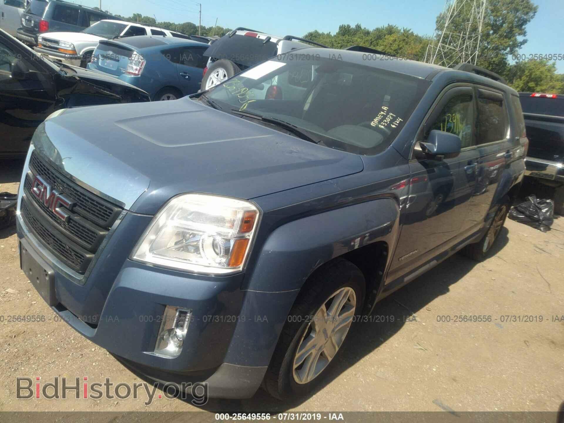 2011 GMC TERRAIN - VIN: 2CTFLTEC6B6340936 - Photo 2