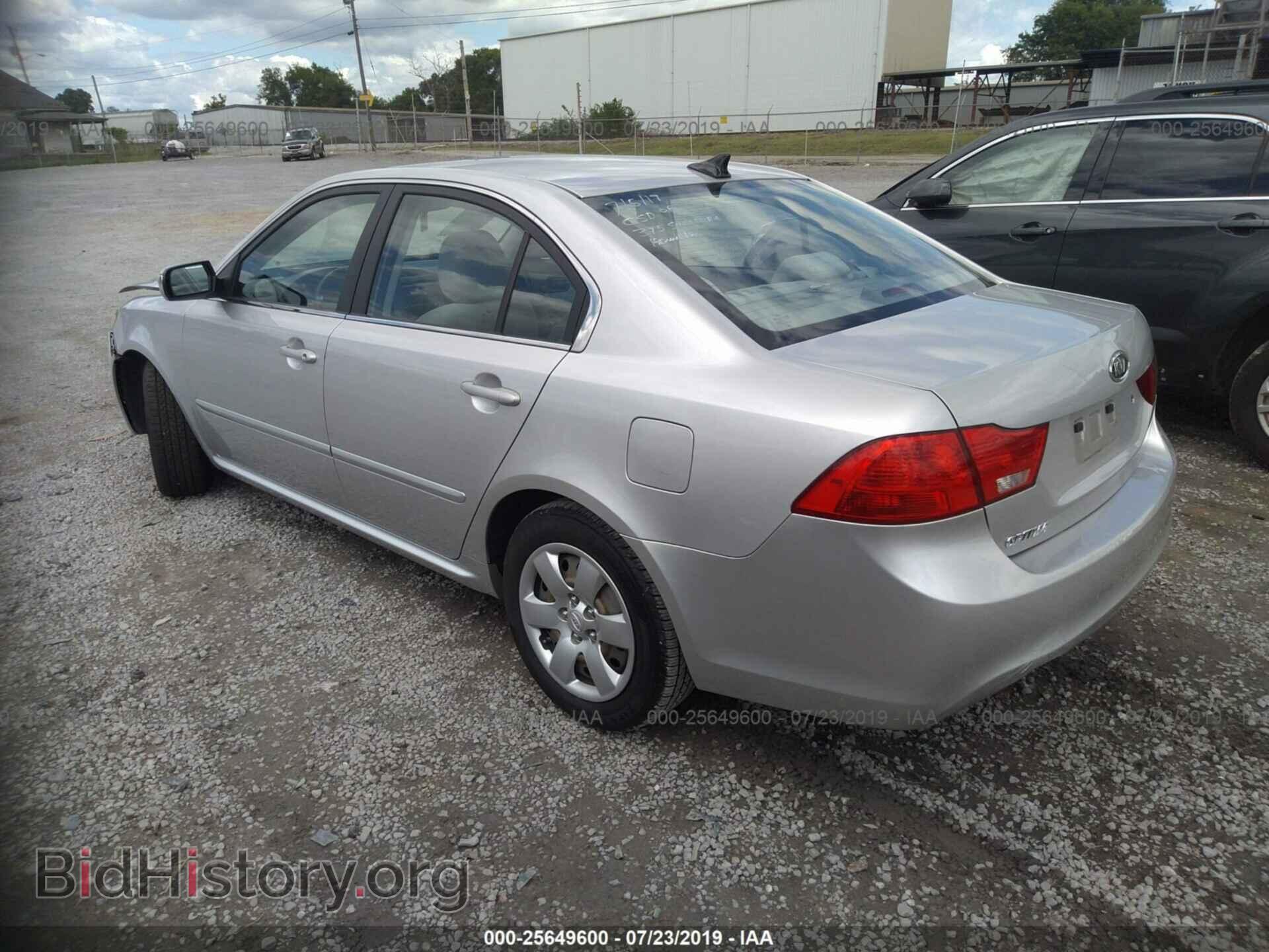 2010 KIA OPTIMA - VIN: KNAGG4A83A5434744 - Фото 3