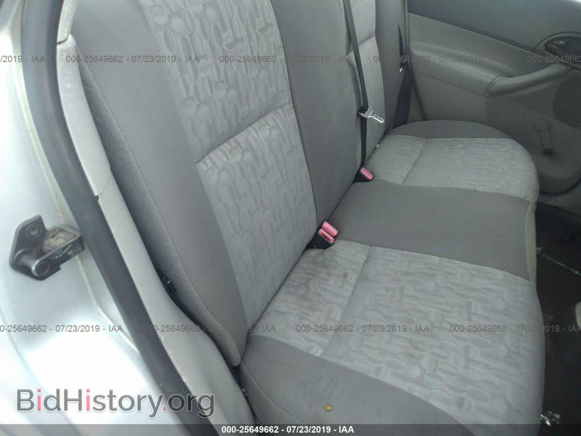 2005 FORD FOCUS - VIN: 1FAFP34N55W306845 - Фото 8
