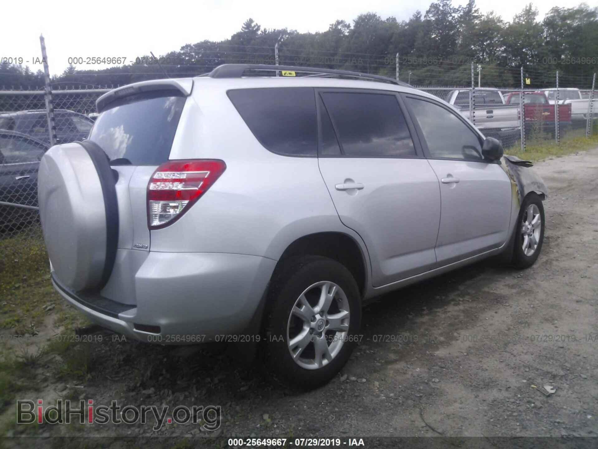 2011 TOYOTA RAV4 - VIN: 2T3BF4DV9BW113349 - Фото 4