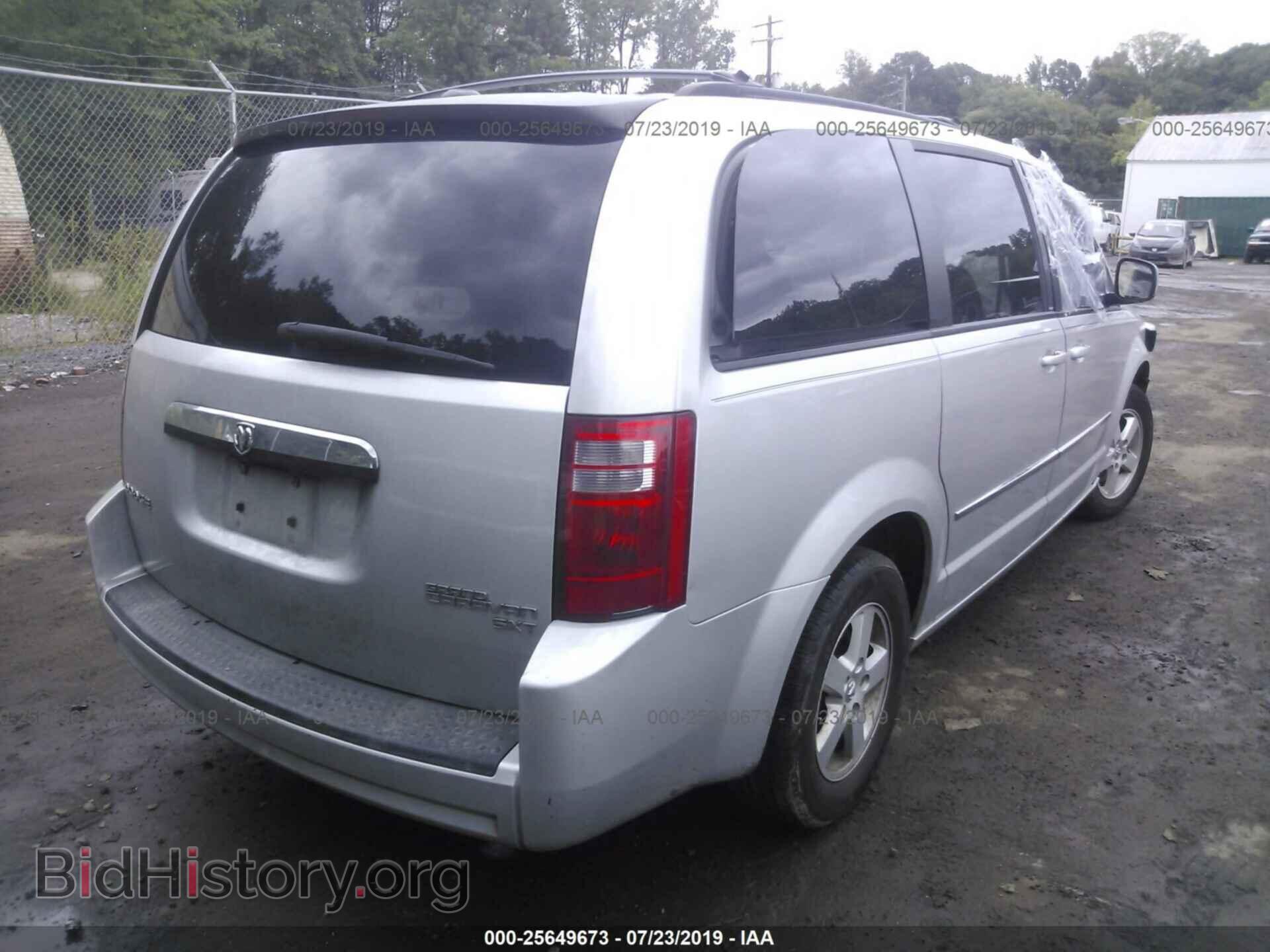 2010 DODGE GRAND CARAVAN - VIN: 2D4RN5D13AR201300 - Фото 4
