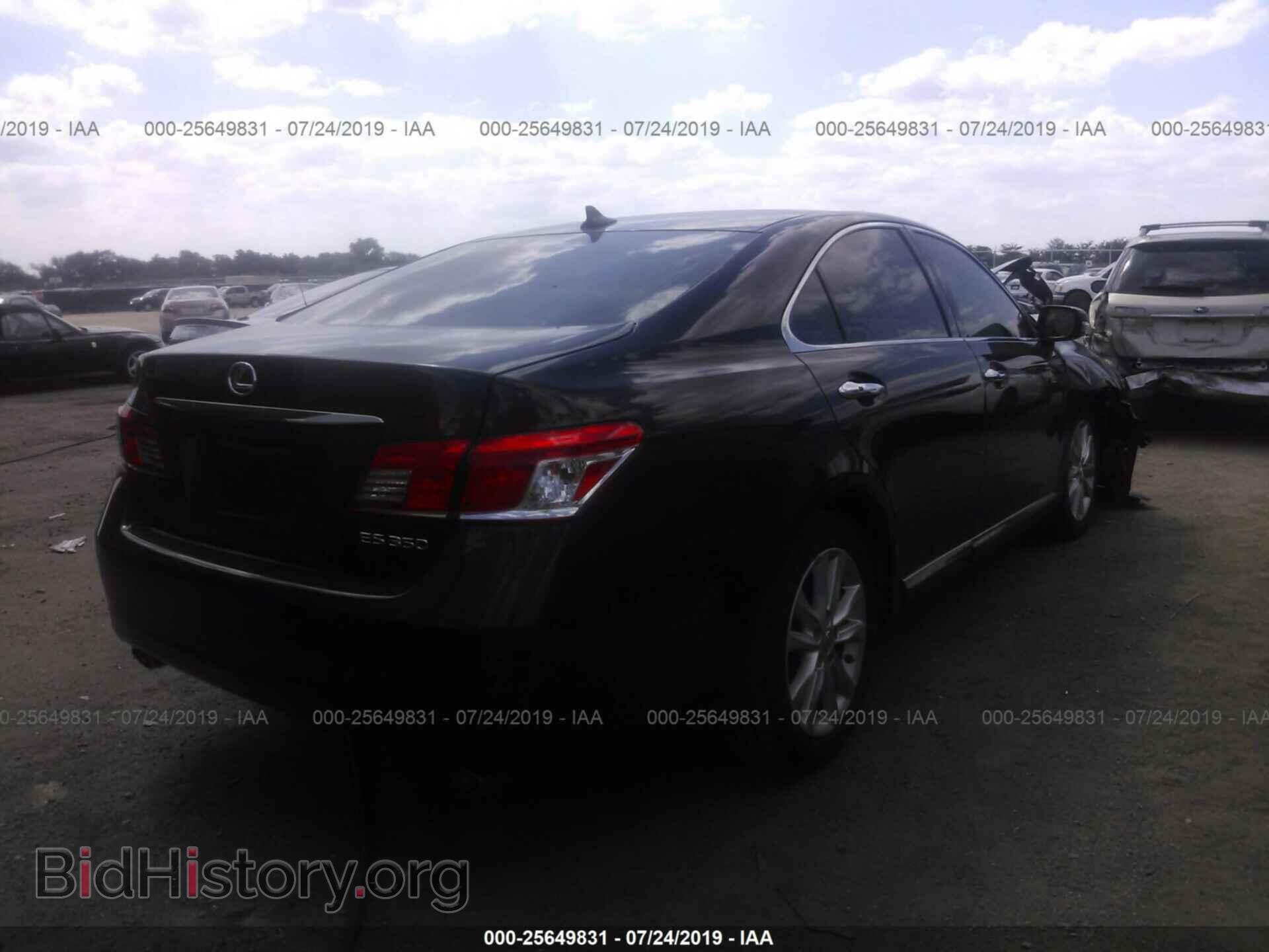 2011 LEXUS ES - VIN: JTHBK1EG0B2448890 - Фото 4