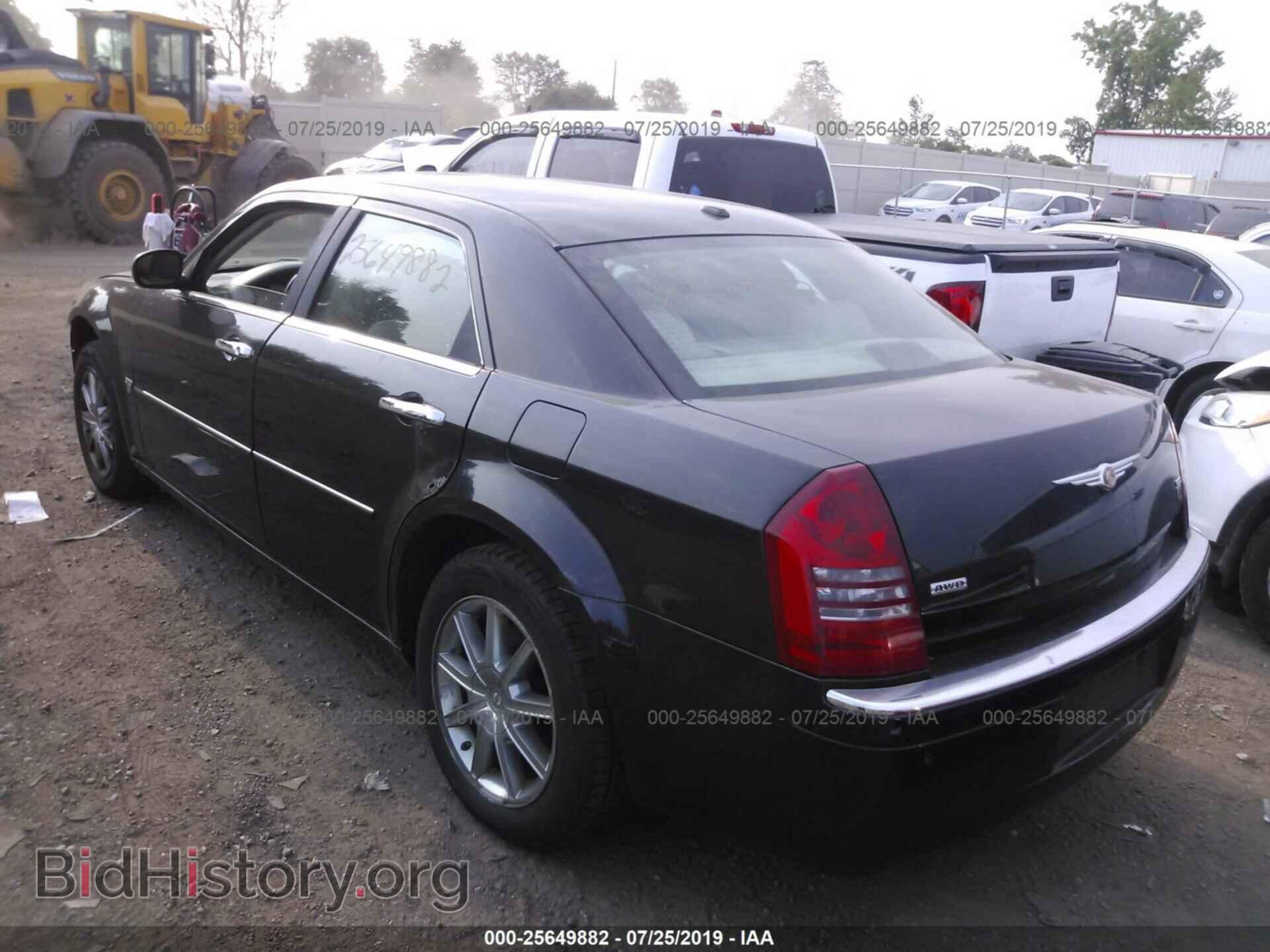 2007 CHRYSLER 300C - VIN: 2C3LK63H07H763559 - Фото 3