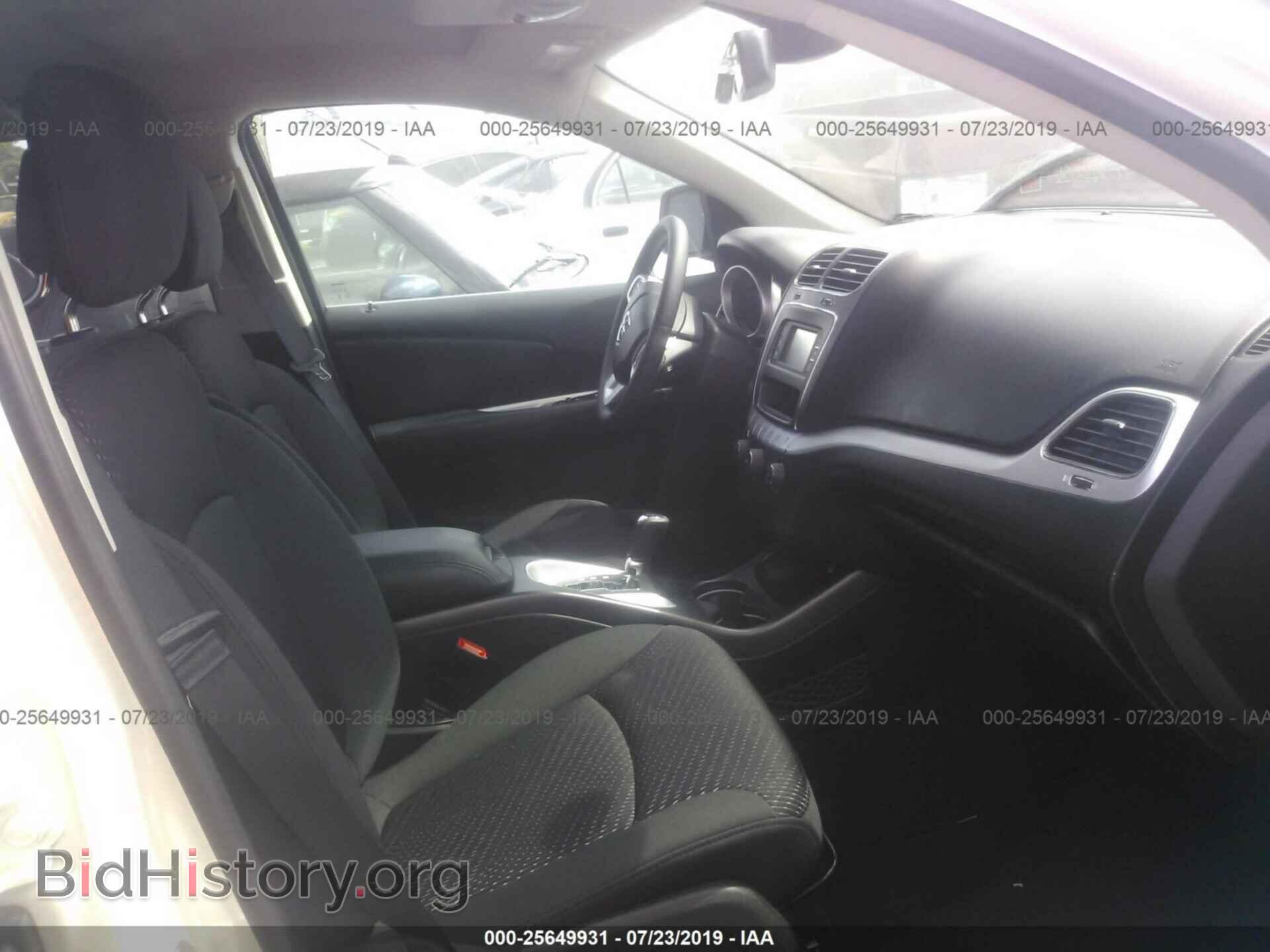 2018 DODGE JOURNEY - VIN: 3C4PDCAB7JT448812 - Фото 5