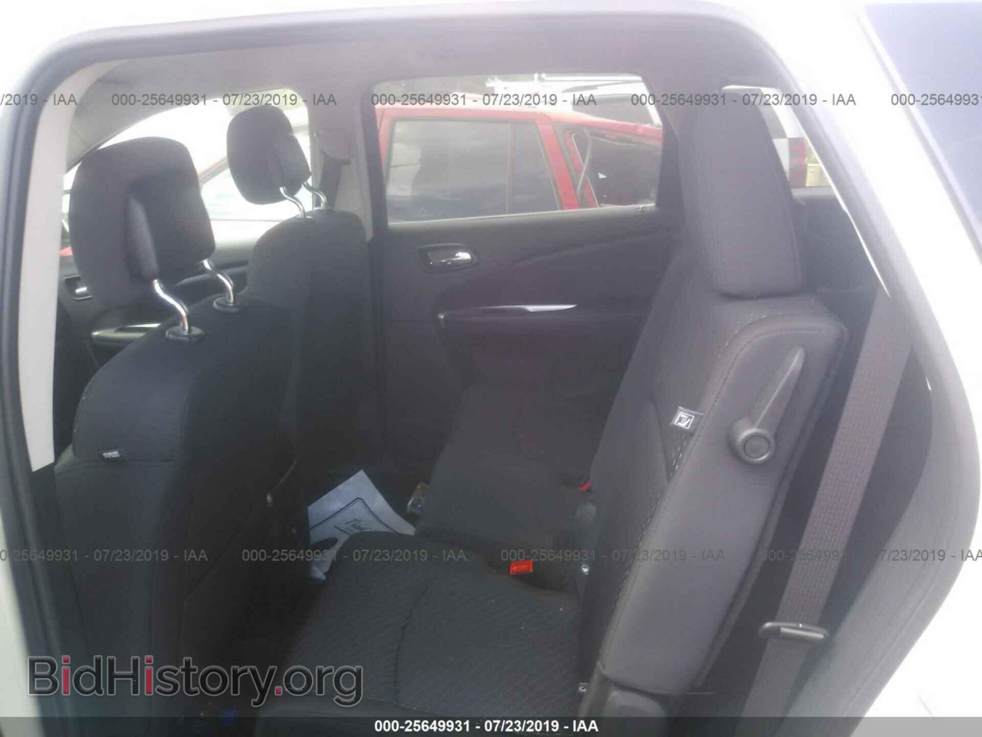 2018 DODGE JOURNEY - VIN: 3C4PDCAB7JT448812 - Фото 8