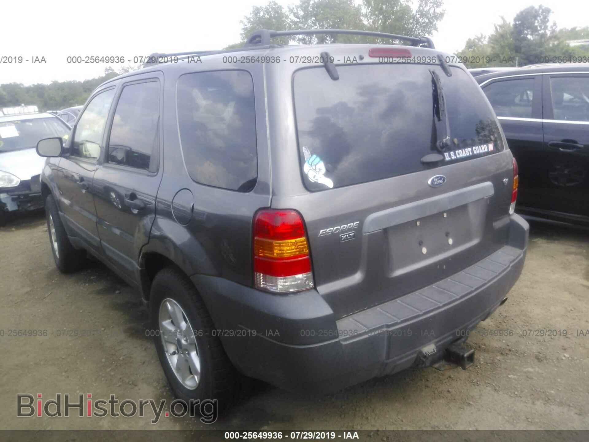 2005 FORD ESCAPE - VIN: 1FMCU93105KB94272 - Фото 3