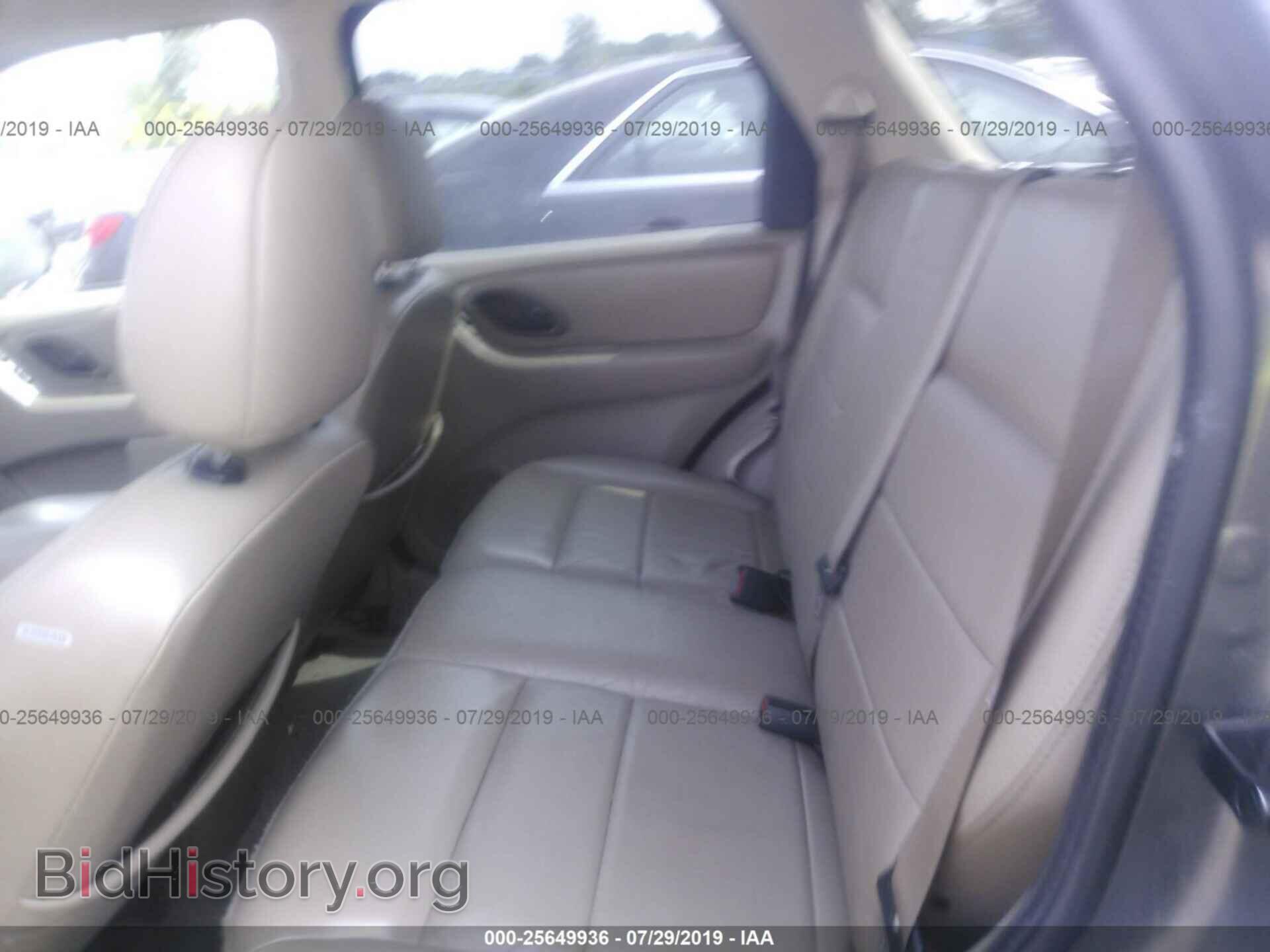 2005 FORD ESCAPE - VIN: 1FMCU93105KB94272 - Фото 8