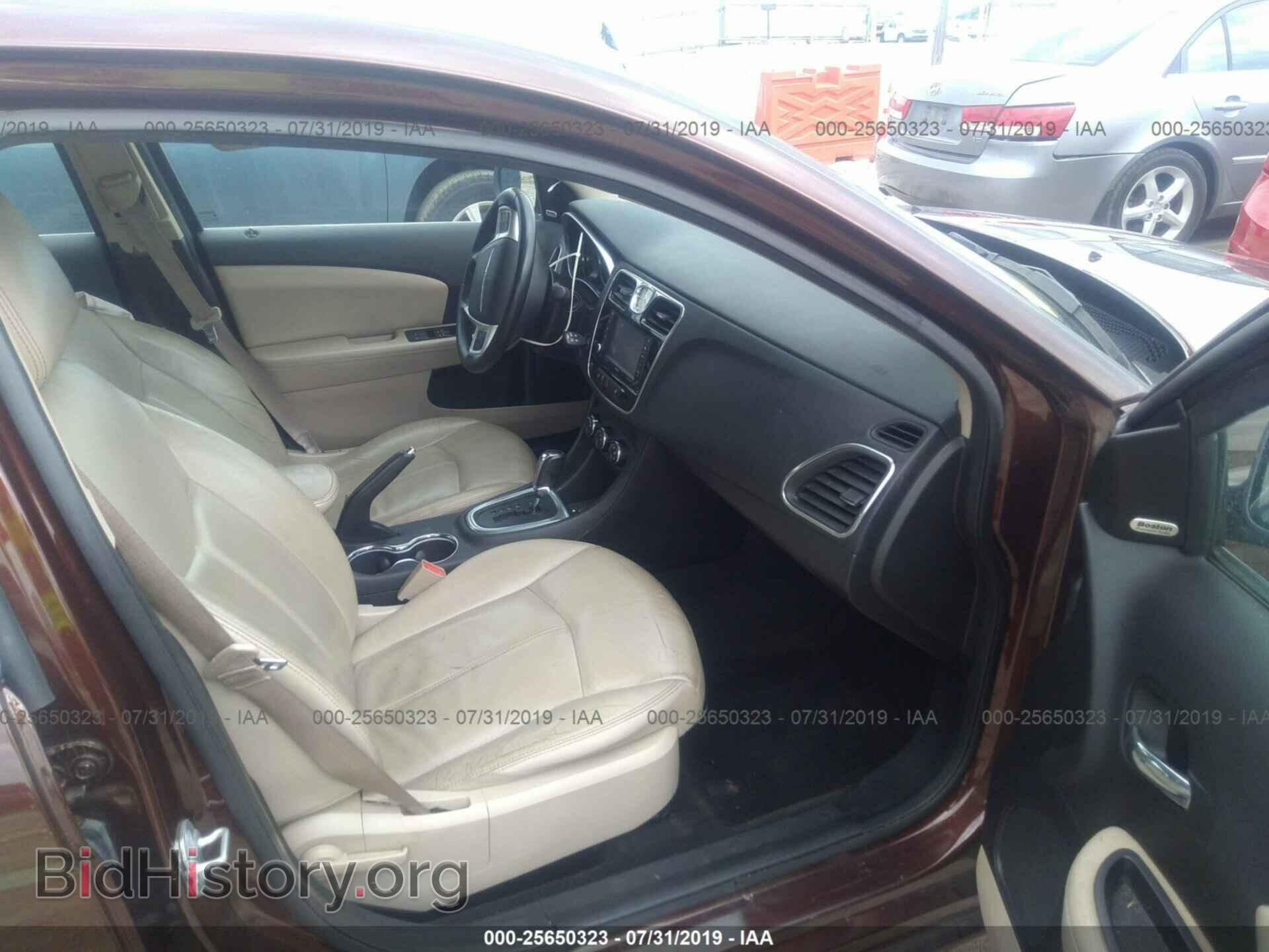 2013 CHRYSLER 200 - VIN: 1C3CCBCG0DN574409 - Фото 5
