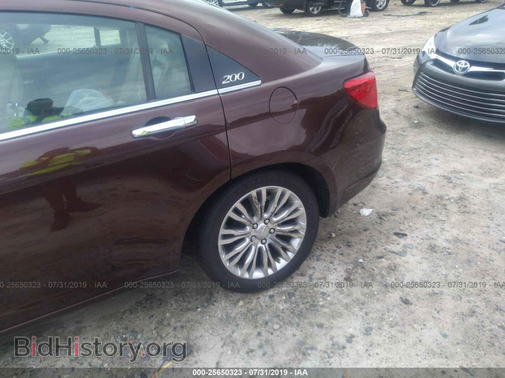 2013 CHRYSLER 200 - VIN: 1C3CCBCG0DN574409 - Фото 6