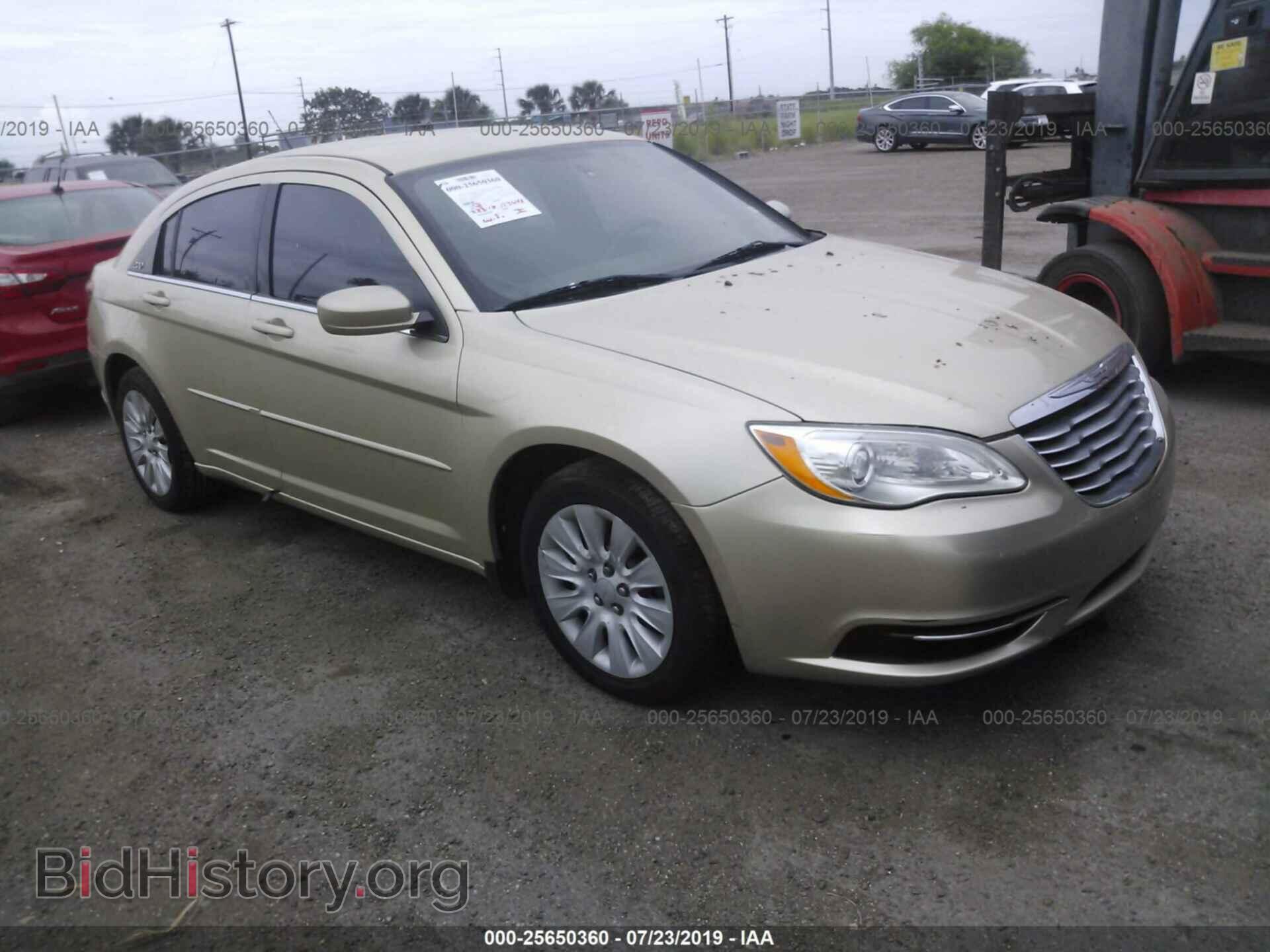 Фотография 1C3BC4FB1BN515521 - CHRYSLER 200 2011