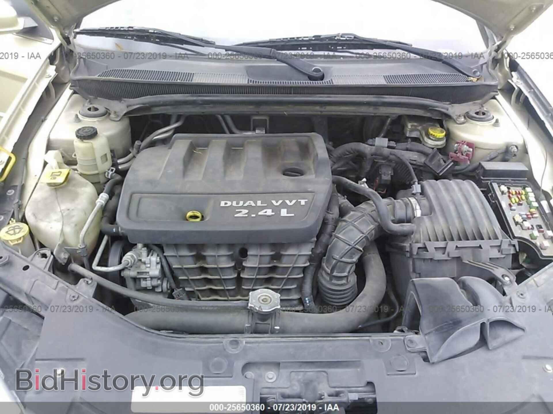 2011 CHRYSLER 200 - VIN: 1C3BC4FB1BN515521 - Фото 10
