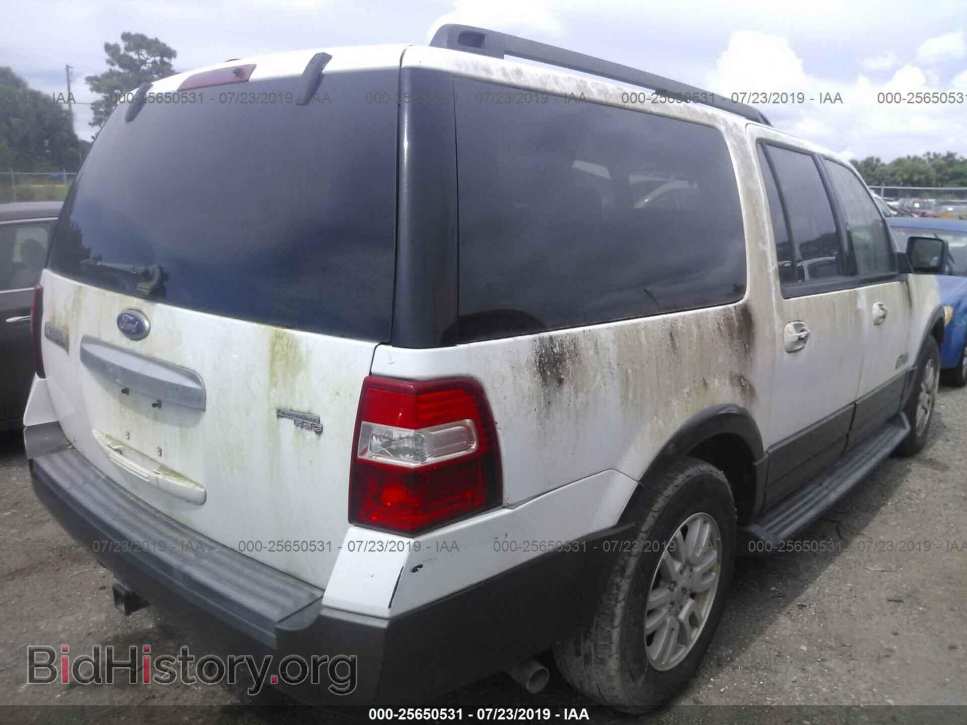2007 FORD EXPEDITION - VIN: 1FMFK15557LA86652 - Фото 4