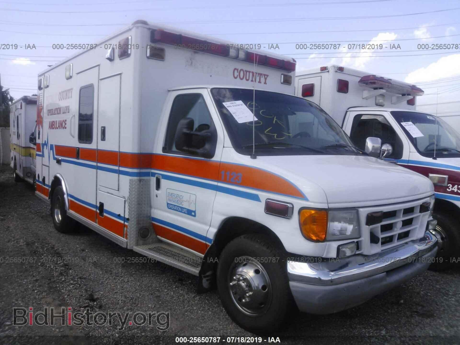 Photo 1FDXE45P35HB44921 - FORD ECONOLINE 2005