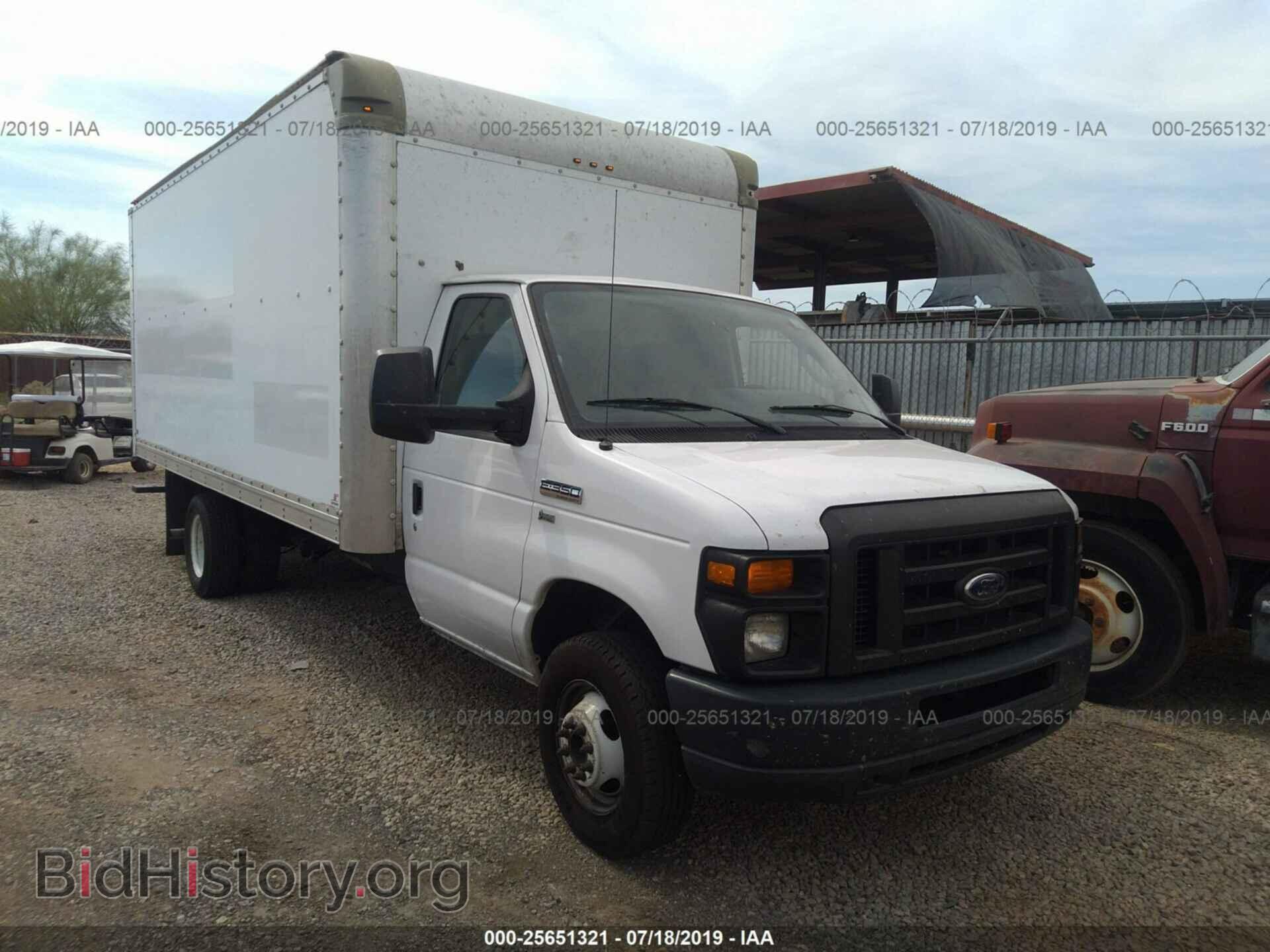 Photo 1FDWE3FL4CDA71693 - FORD ECONOLINE 2012