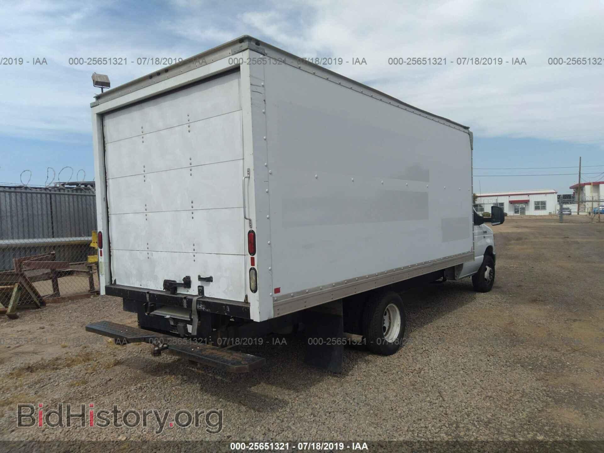 2012 FORD ECONOLINE - VIN: 1FDWE3FL4CDA71693 - Photo 4