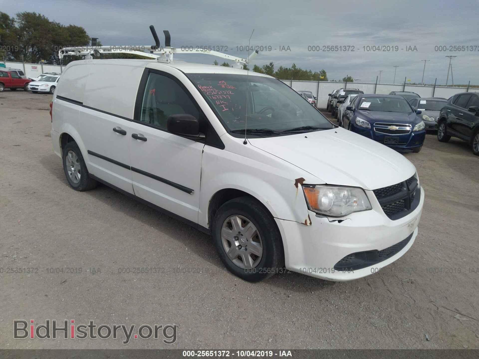 Photo 2C4RDGAGXCR352786 - DODGE RAM VAN 2012
