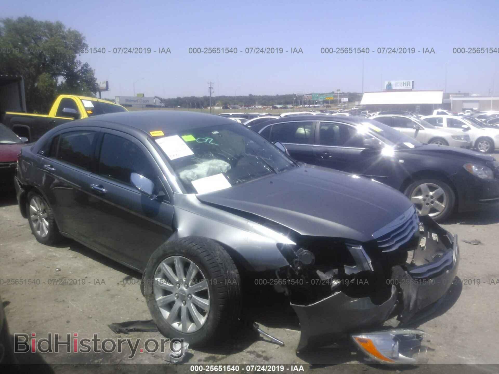 Photo 1C3CCBCG5DN524198 - CHRYSLER 200 2013