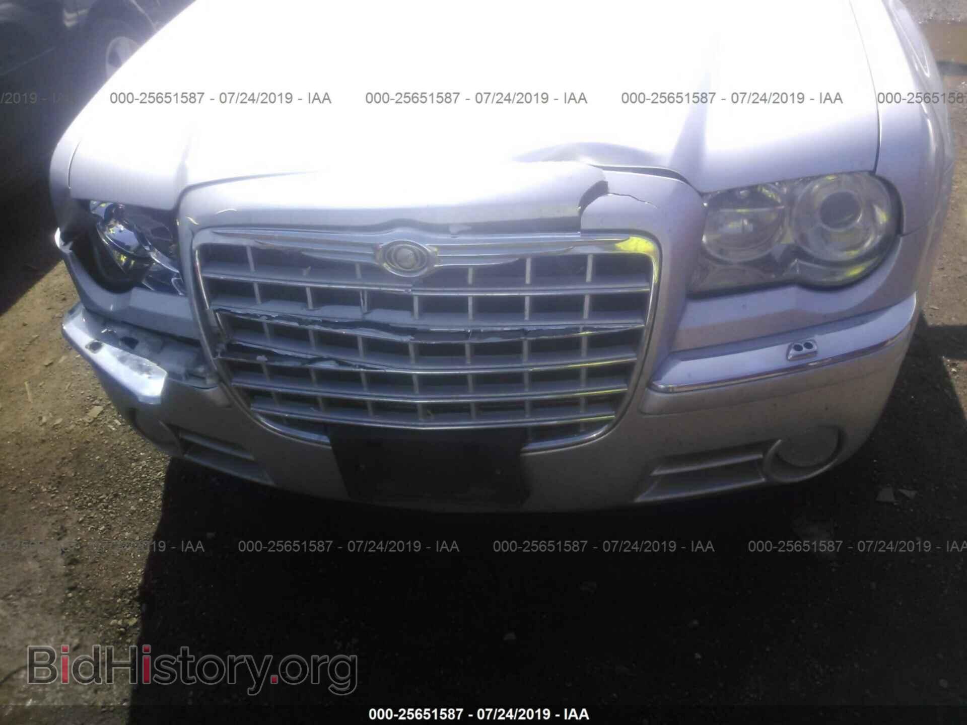 2006 CHRYSLER 300C - VIN: 2C3LK63H46H277013 - Фото 6