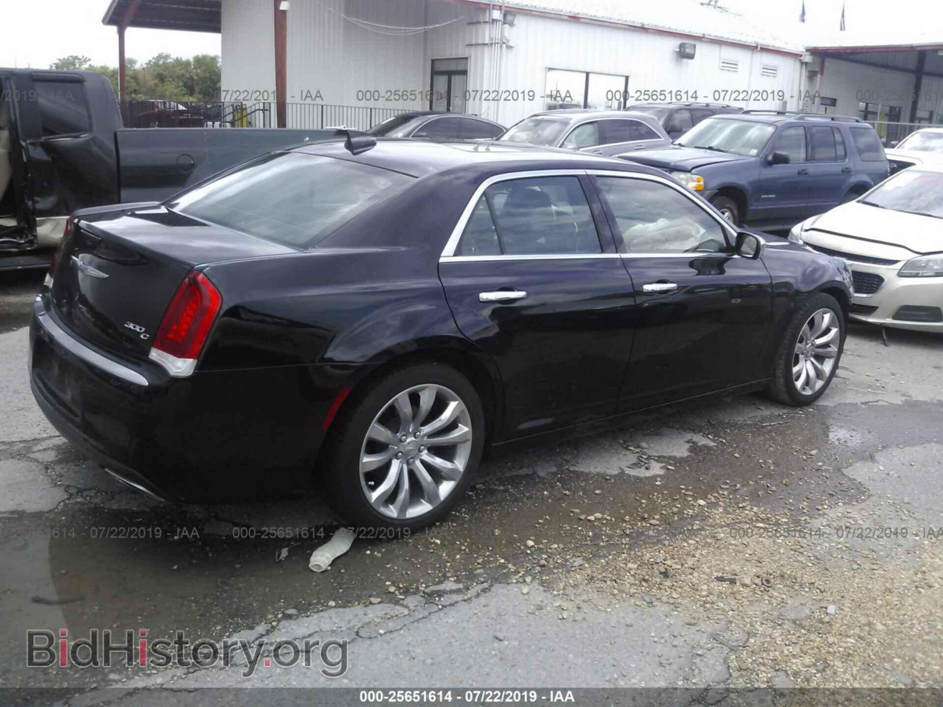 2017 CHRYSLER 300C - VIN: 2C3CCAEG6HH612652 - Фото 4
