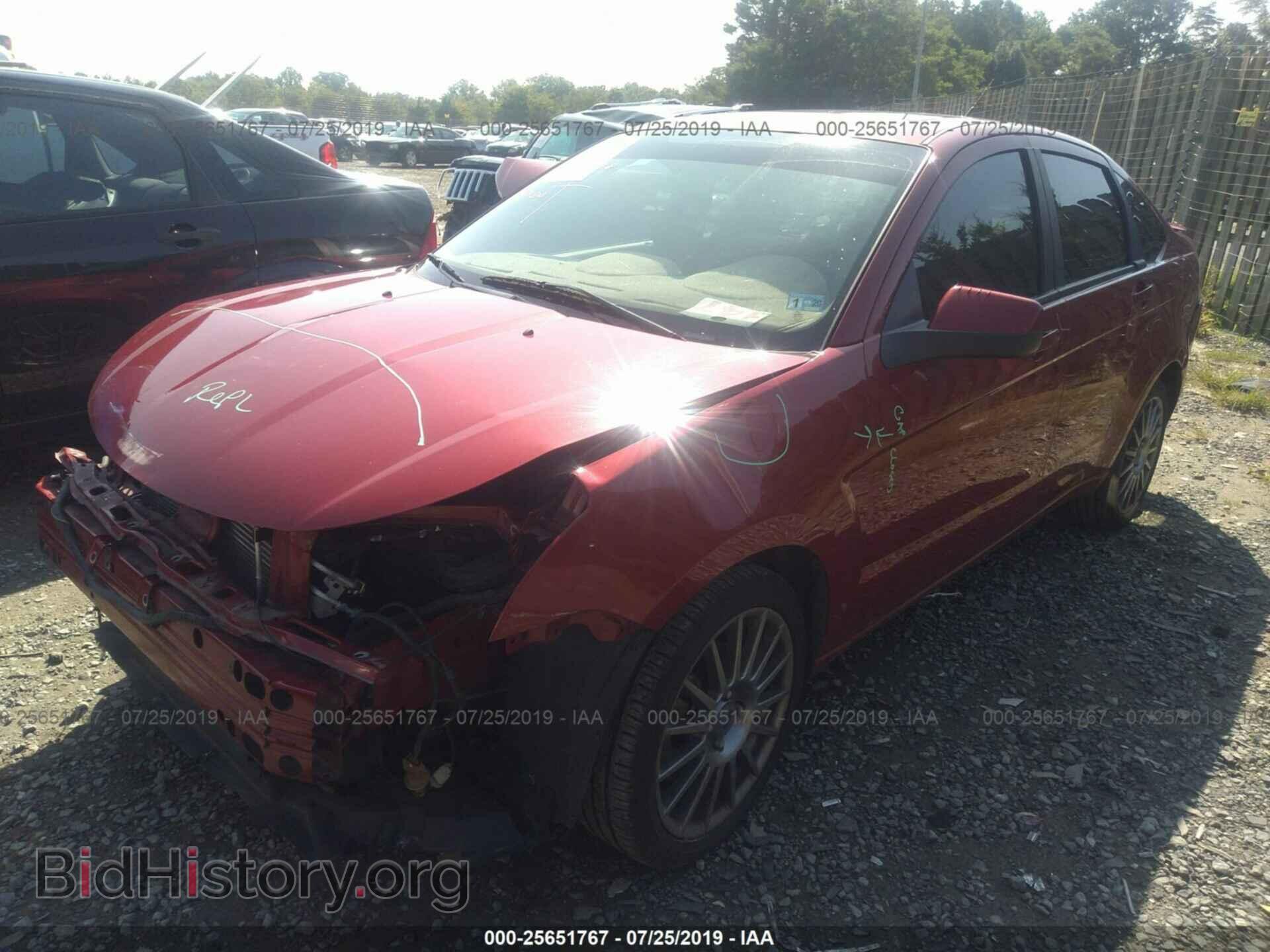 2011 FORD FOCUS - VIN: 1FAHP3GN4BW197634 - Фото 2