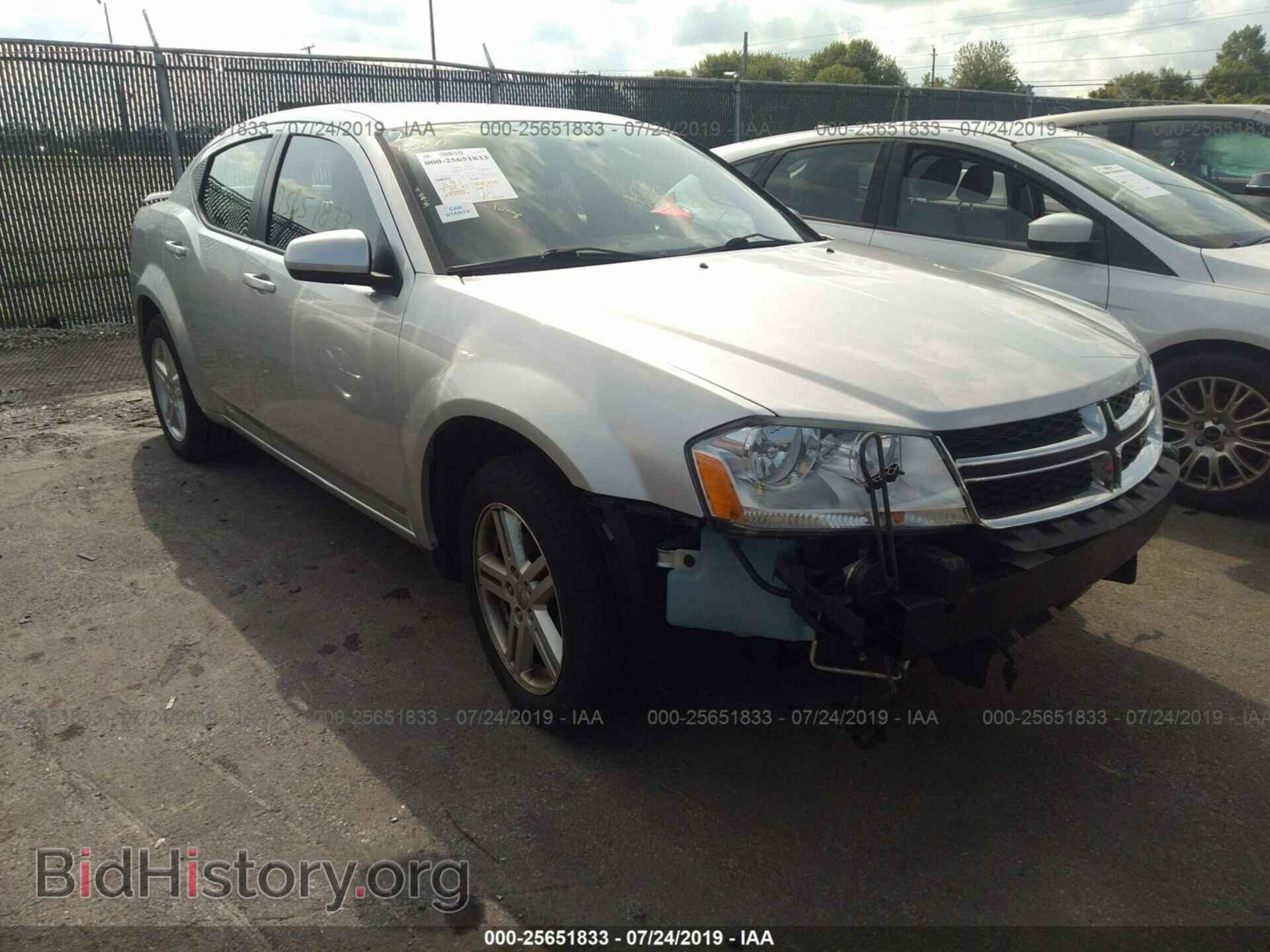 Фотография 1B3BD1FB2BN528366 - DODGE AVENGER 2011