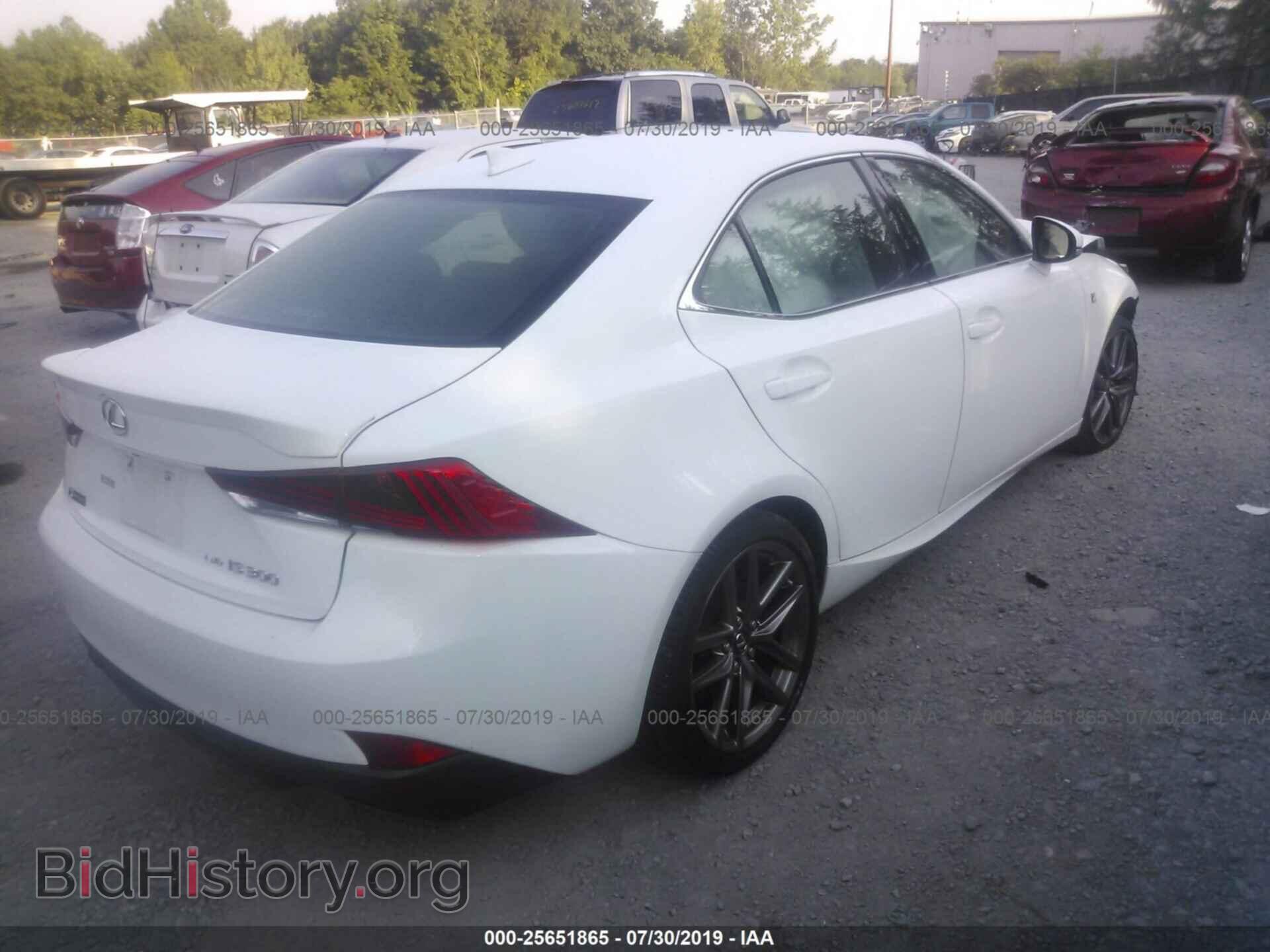 2018 LEXUS IS - VIN: JTHC81D23J5026232 - Фото 4
