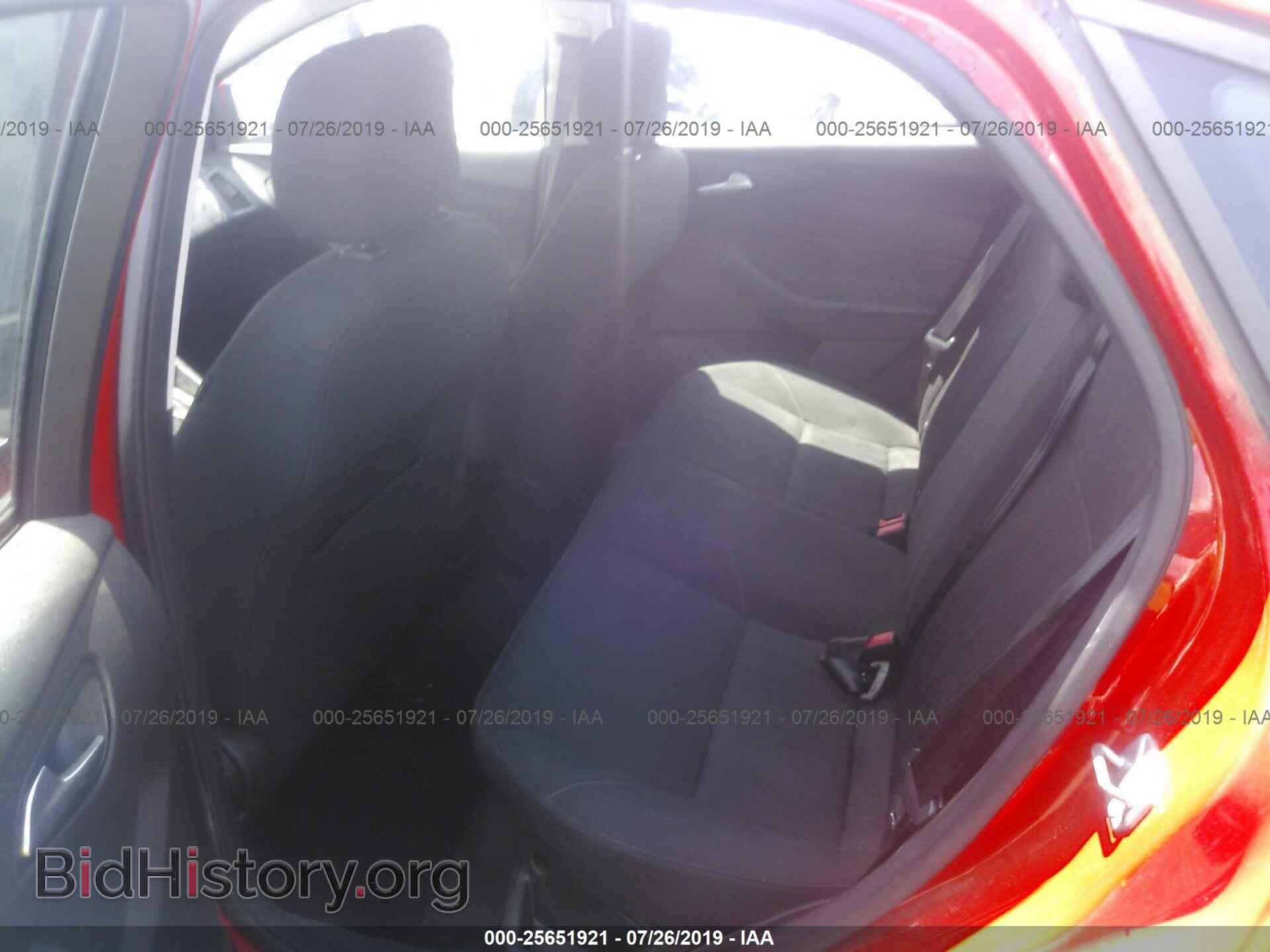 2016 FORD FOCUS - VIN: 1FADP3F24GL285582 - Фото 8