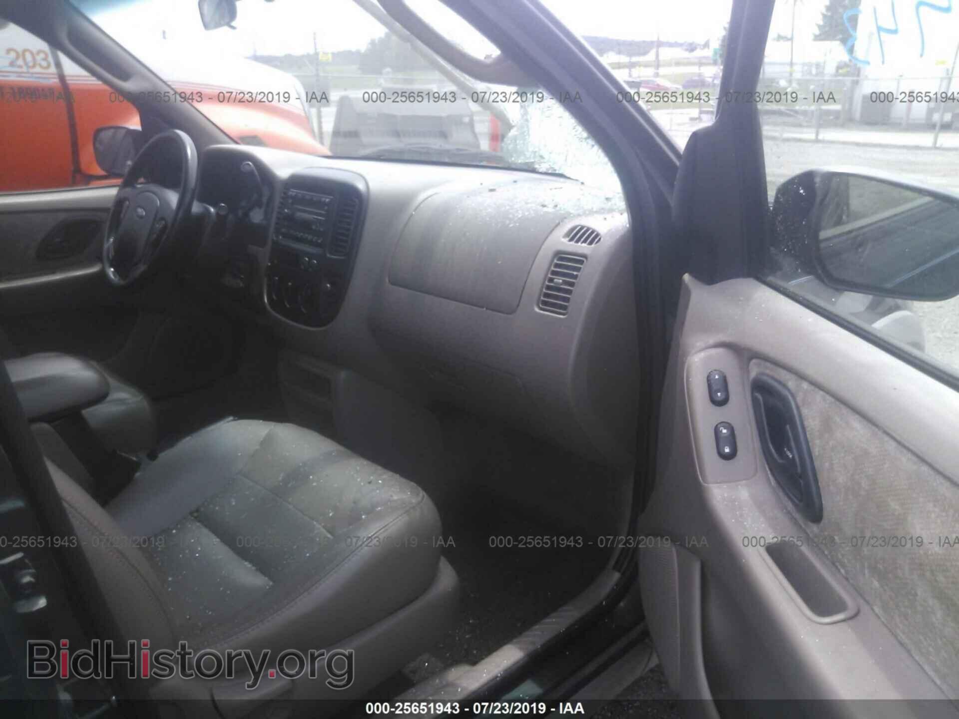 2002 FORD ESCAPE - VIN: 1FMCU04102KB76165 - Фото 5