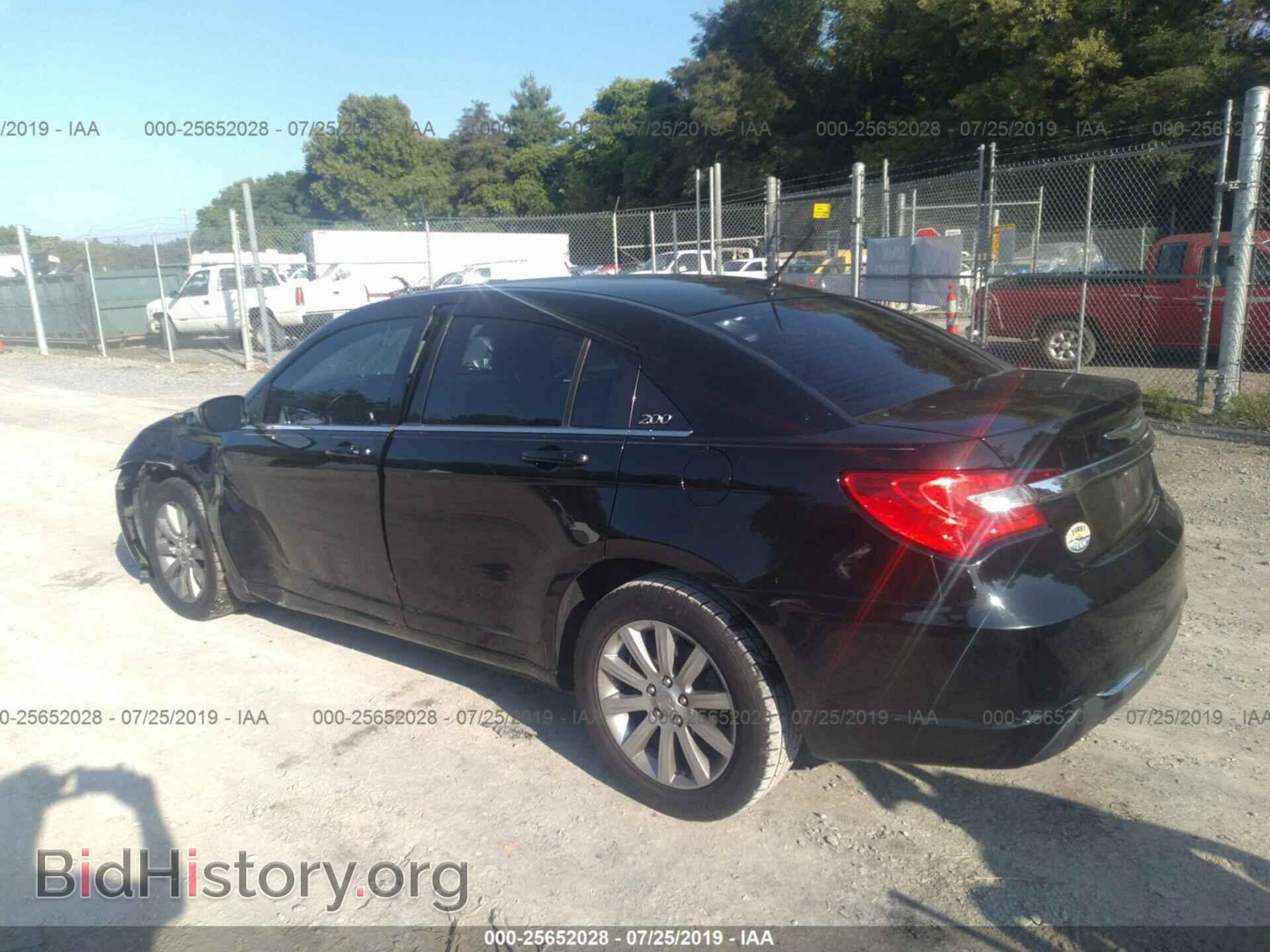 2012 CHRYSLER 200 - VIN: 1C3CCBBB2CN288002 - Фото 3