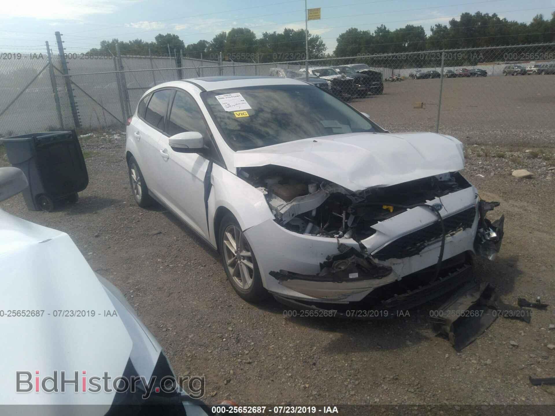 Photo 1FADP3K23FL233932 - FORD FOCUS 2015
