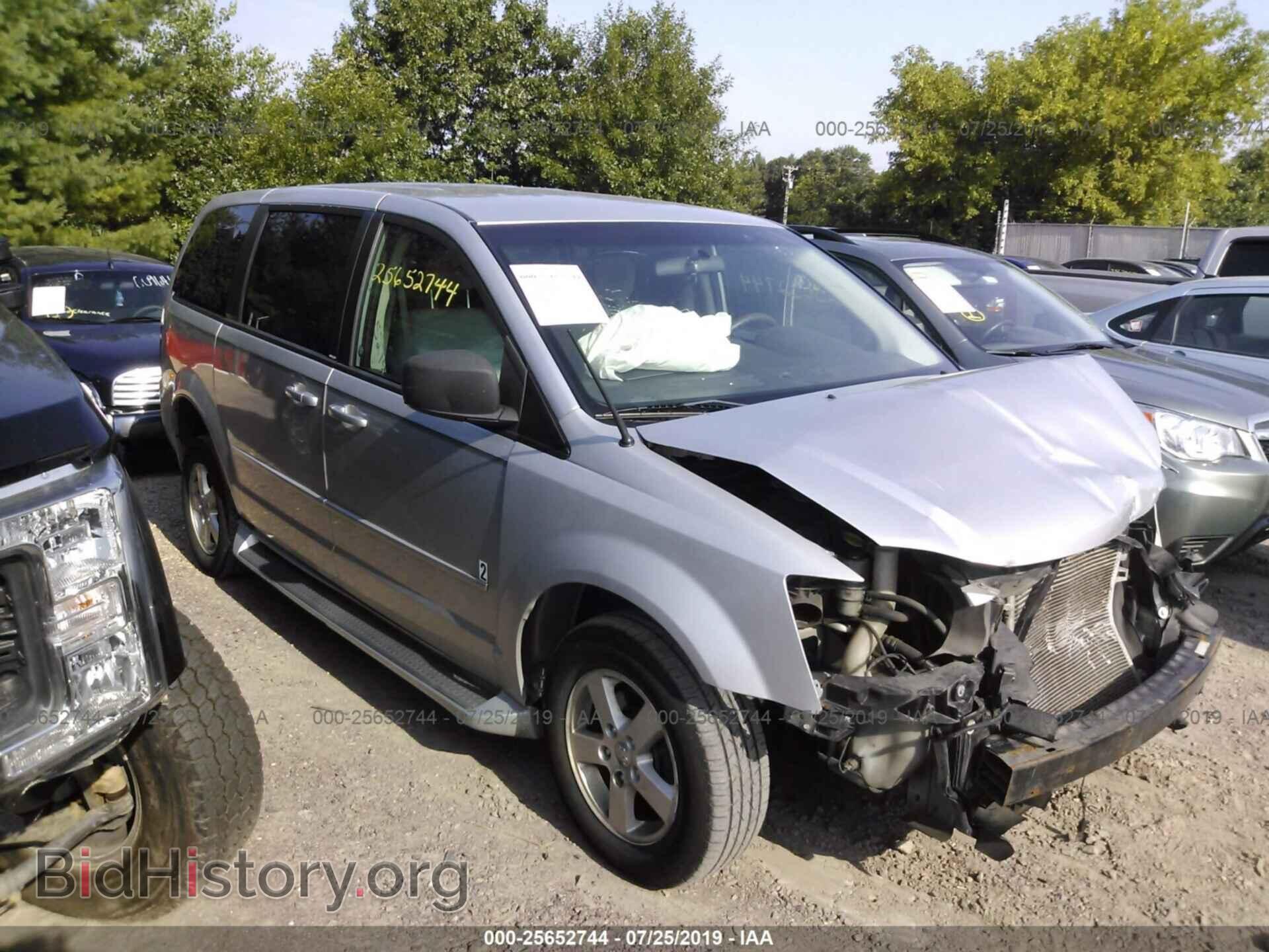 Photo 2D4RN4DE2AR144794 - DODGE GRAND CARAVAN 2010
