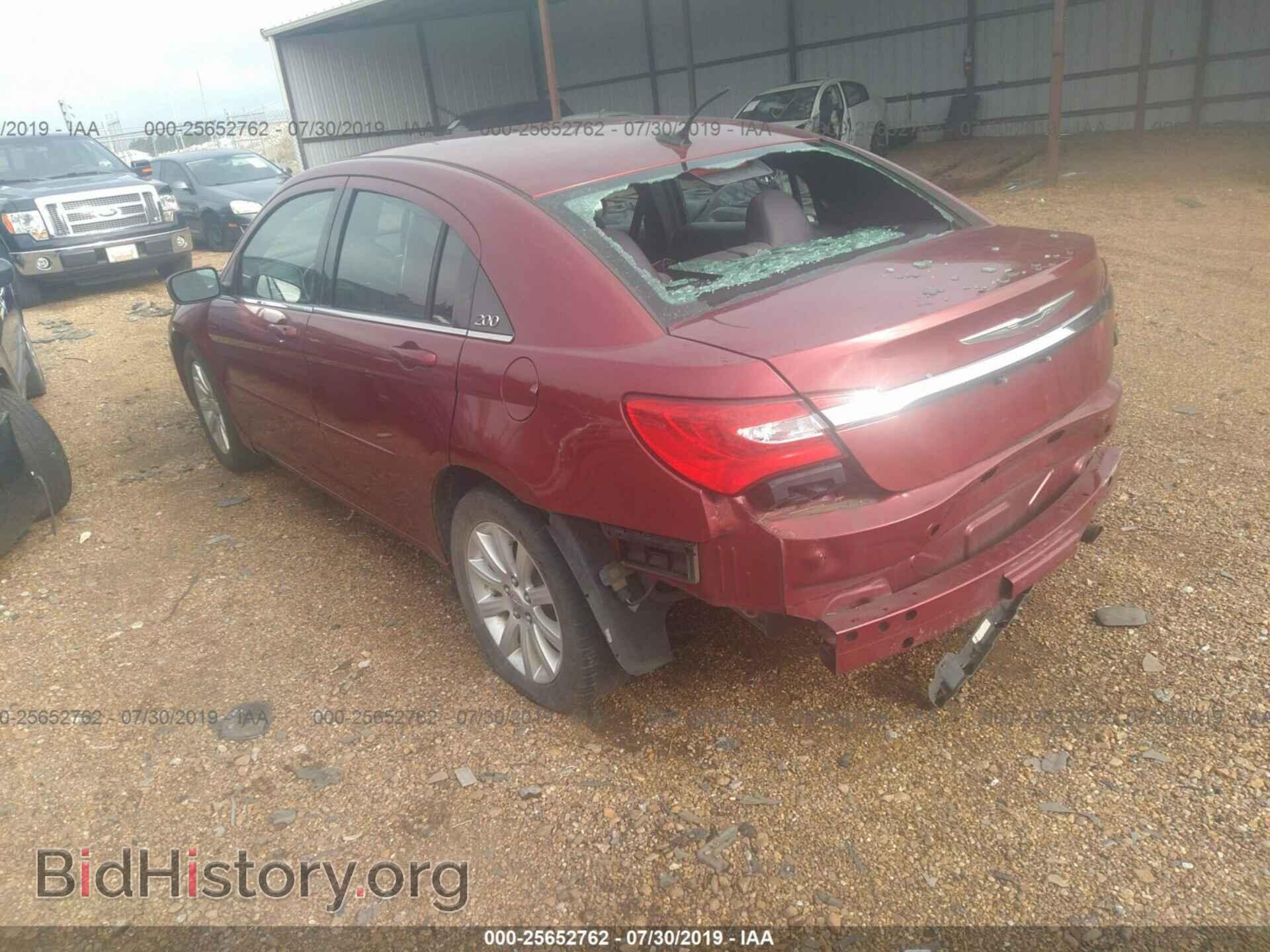 2013 CHRYSLER 200 - VIN: 1C3CCBBB7DN732606 - Фото 3