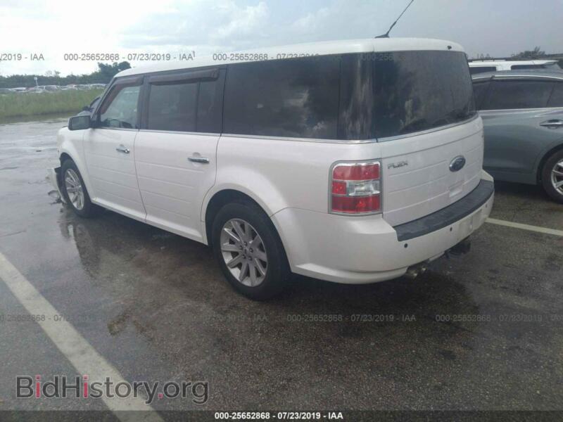 2011 Ford FLEX (VIN 2FMGK5CC5BBD17345) — photo 3 of 10