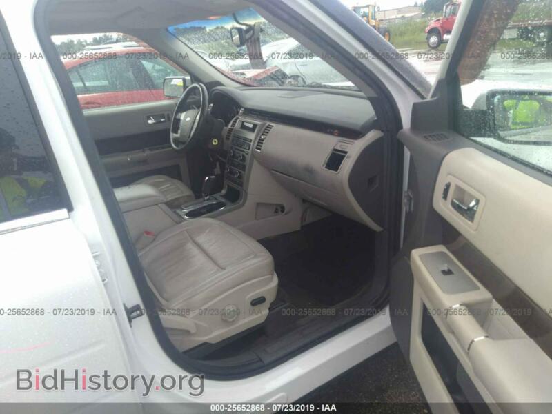 2011 Ford FLEX (VIN 2FMGK5CC5BBD17345) — photo 5 of 10